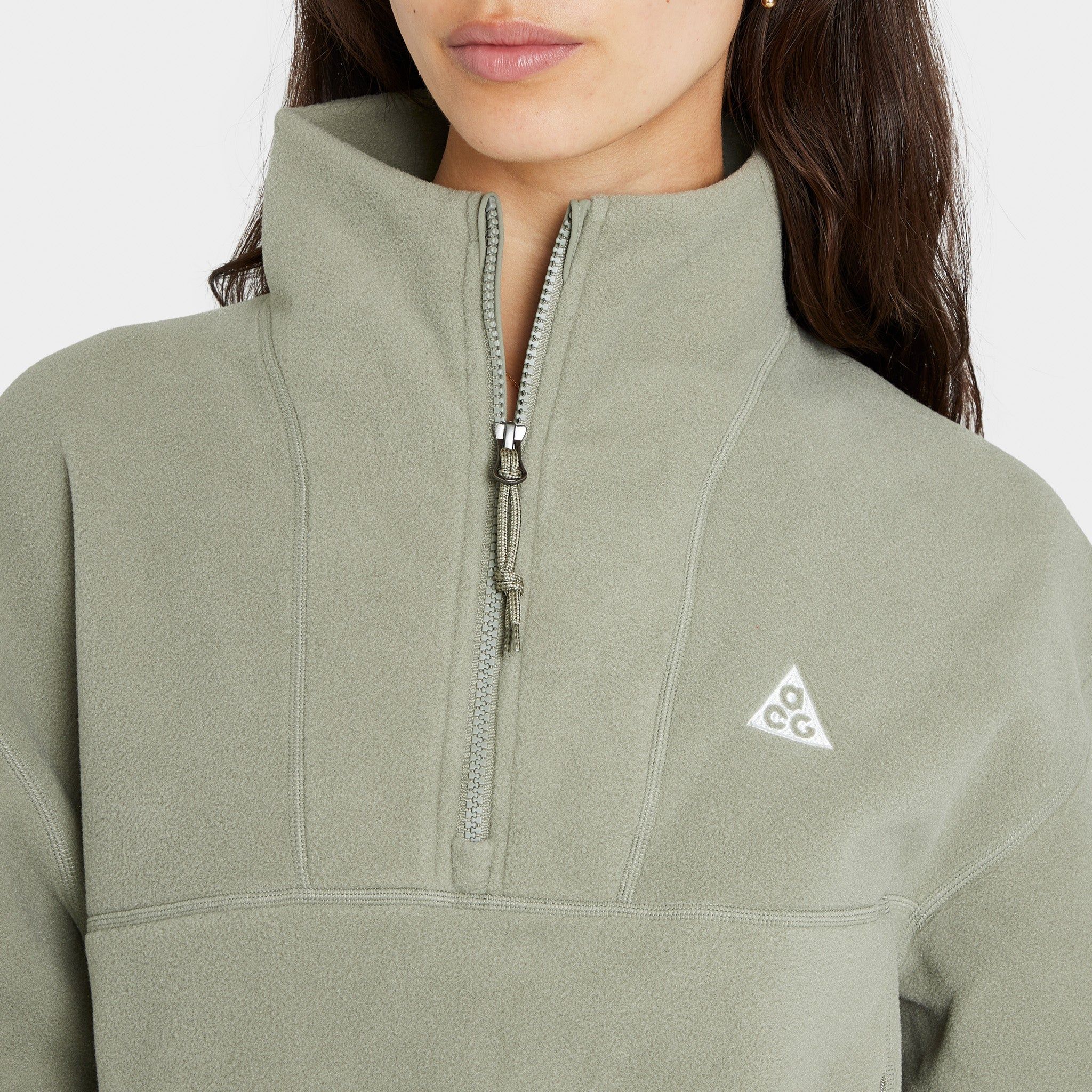 Nike ACG Women’s Therma-FIT Wolf Tree Half-Zip Crewneck Light Army / Medium Olive - Summit White sold by JD Sports product image thumbnail 4