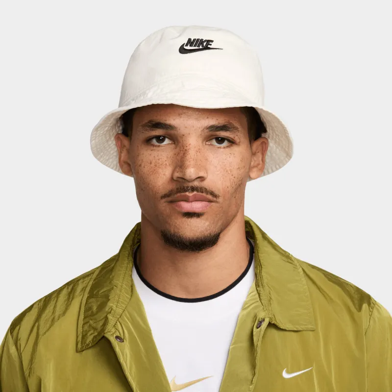 Nike Futura Washed Bucket Hat Sail / Black sold by JD Sports