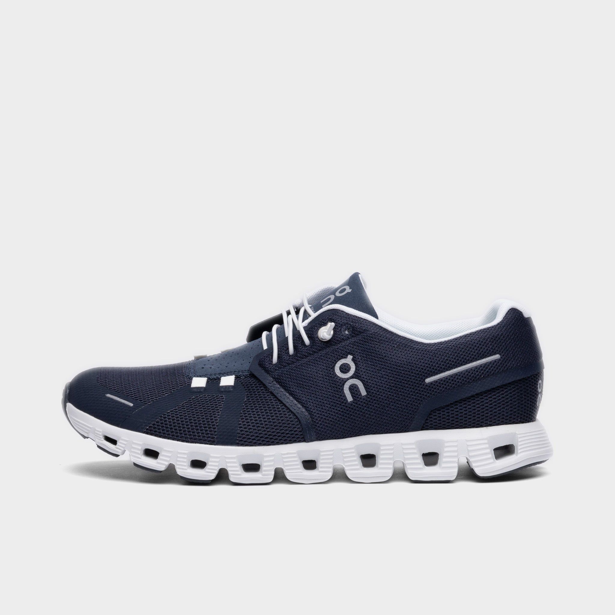 On Running Cloud 5 Midnight / White sold by JD Sports