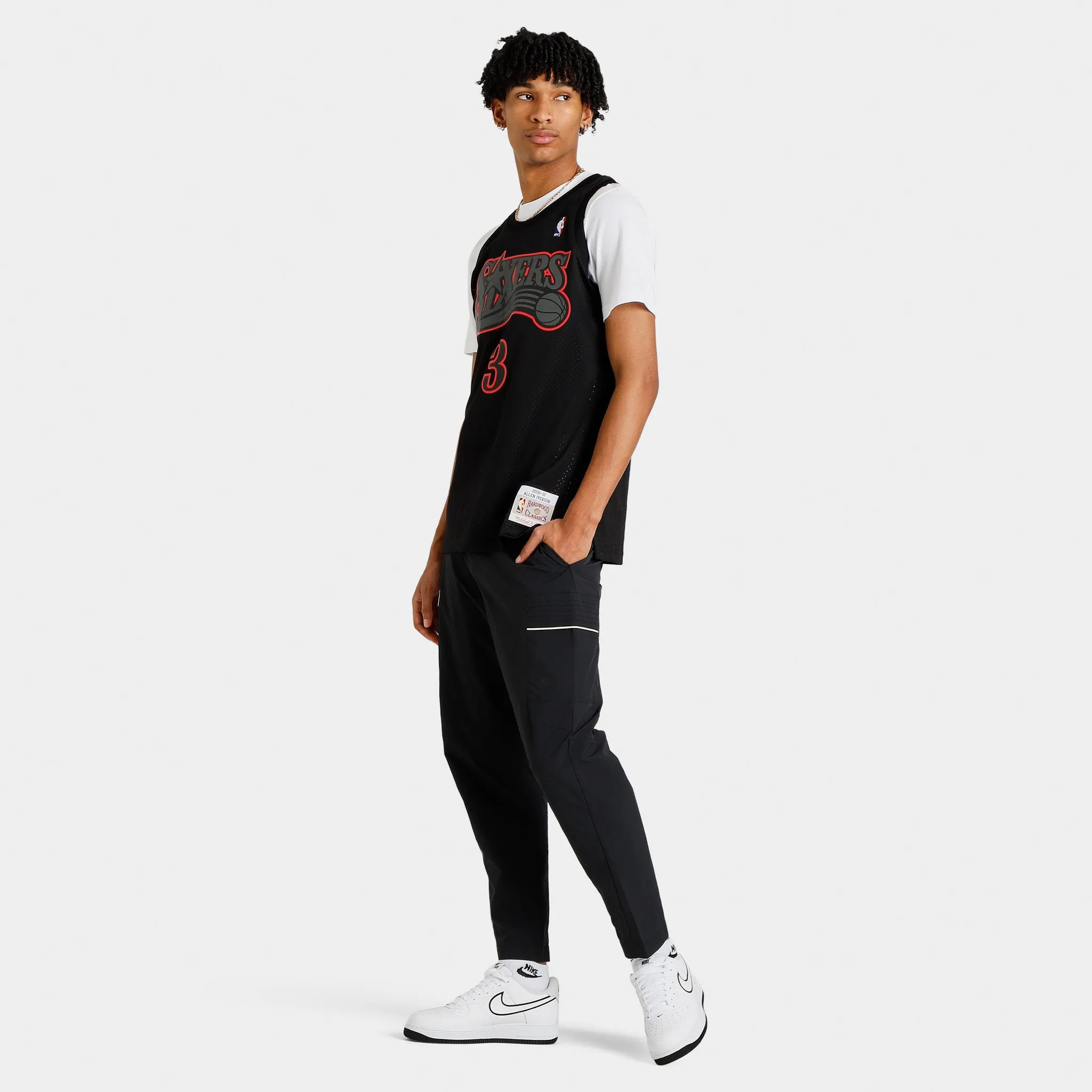 Mitchell & Ness Allen Iverson Dynamic Swingman Jersey / Black sold by JD Sports product image thumbnail 5