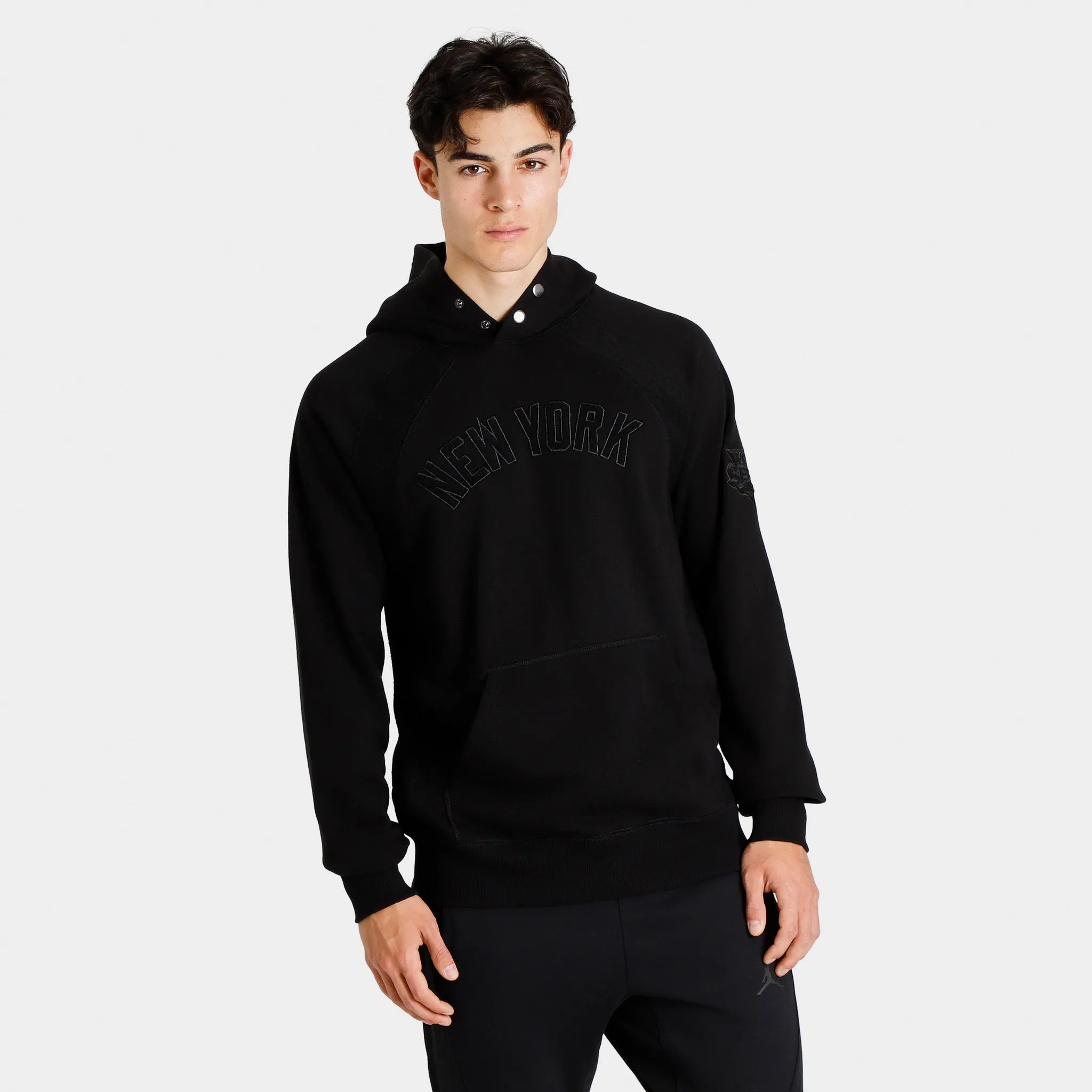 New Era New York Yankees Block Letter Pullover Hoodie / Black sold by JD Sports