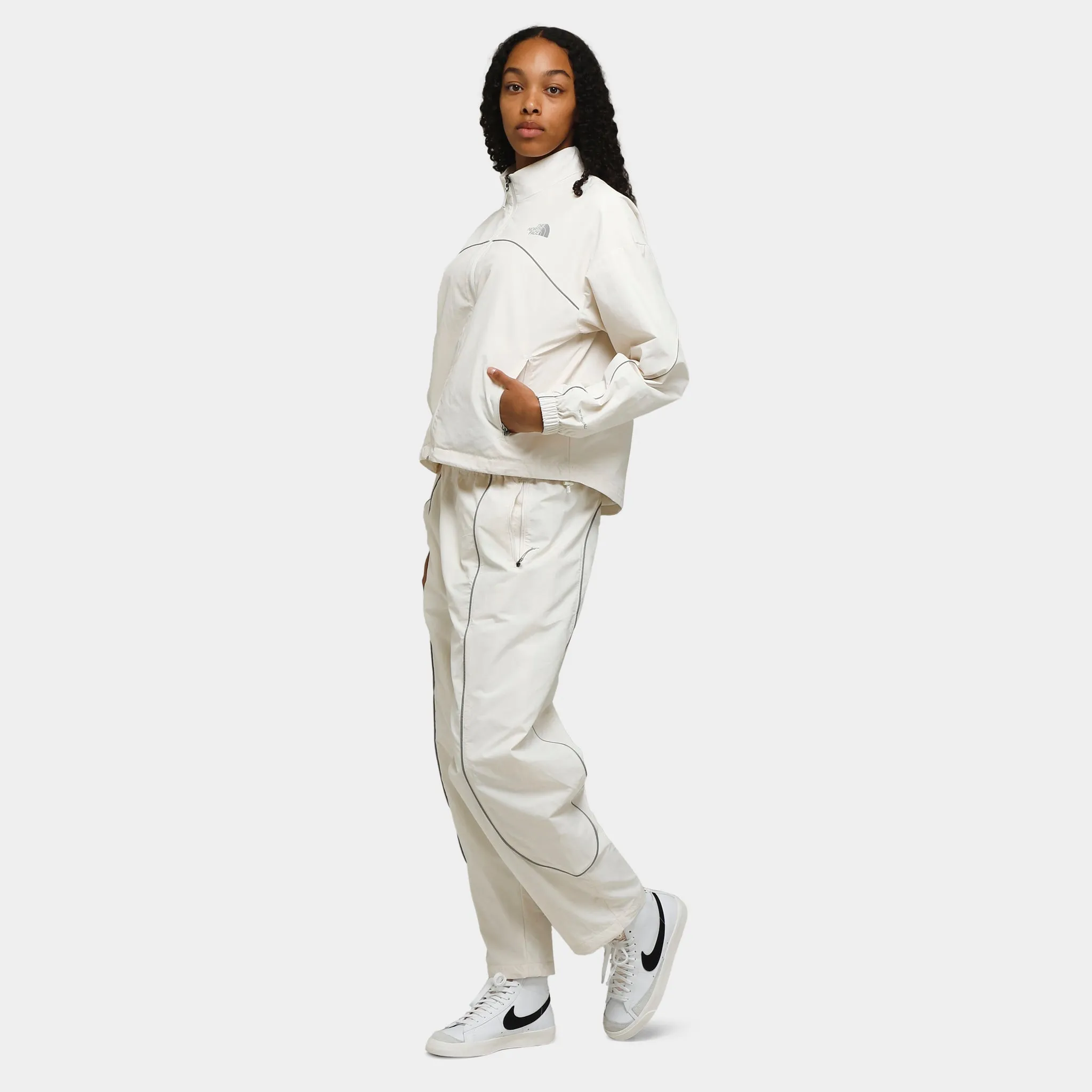 The North Face Women's Tek Piping Wind Jacket / Gardenia White sold by JD Sports product image thumbnail 5