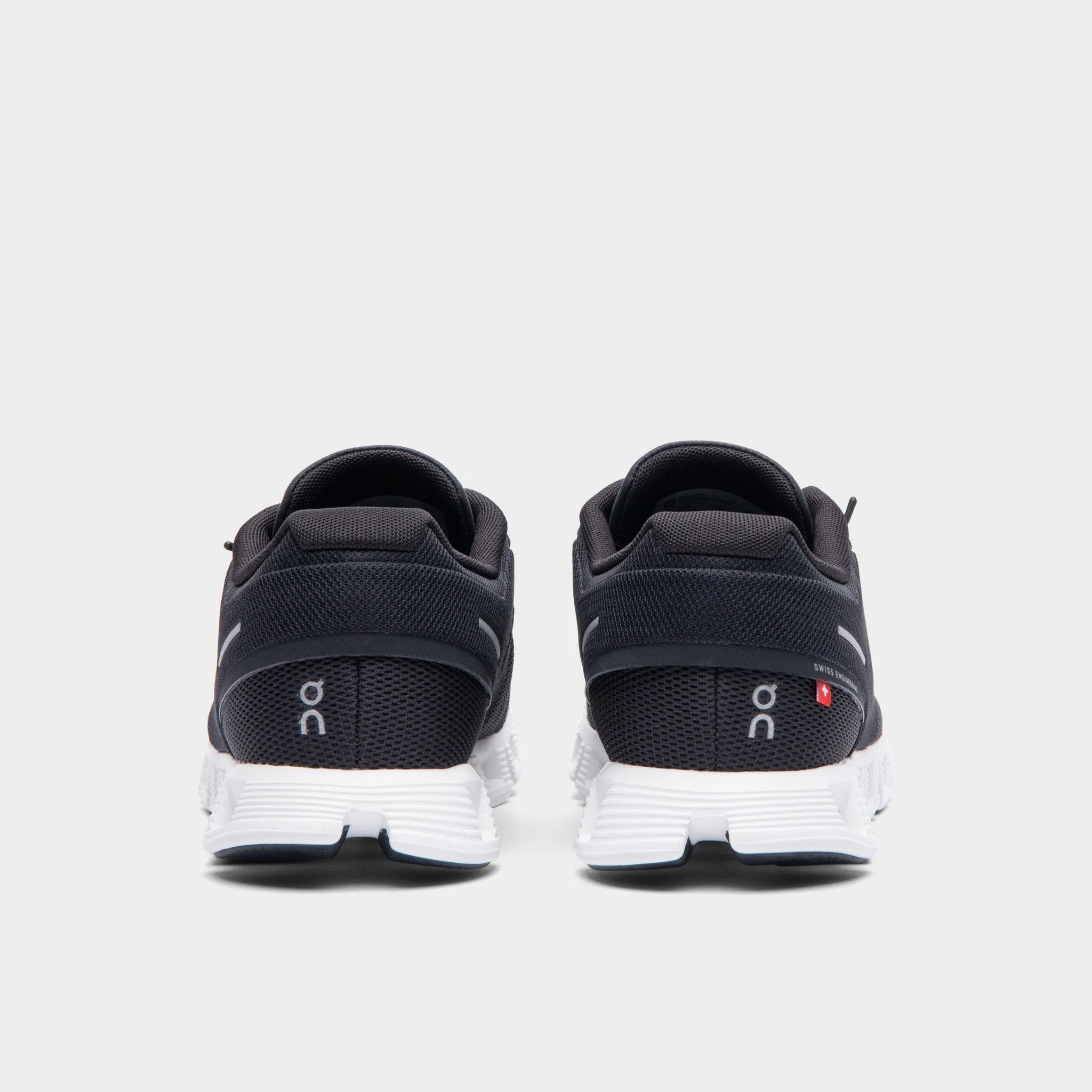 On Cloud 5 Black / White sold by JD Sports product image thumbnail 4