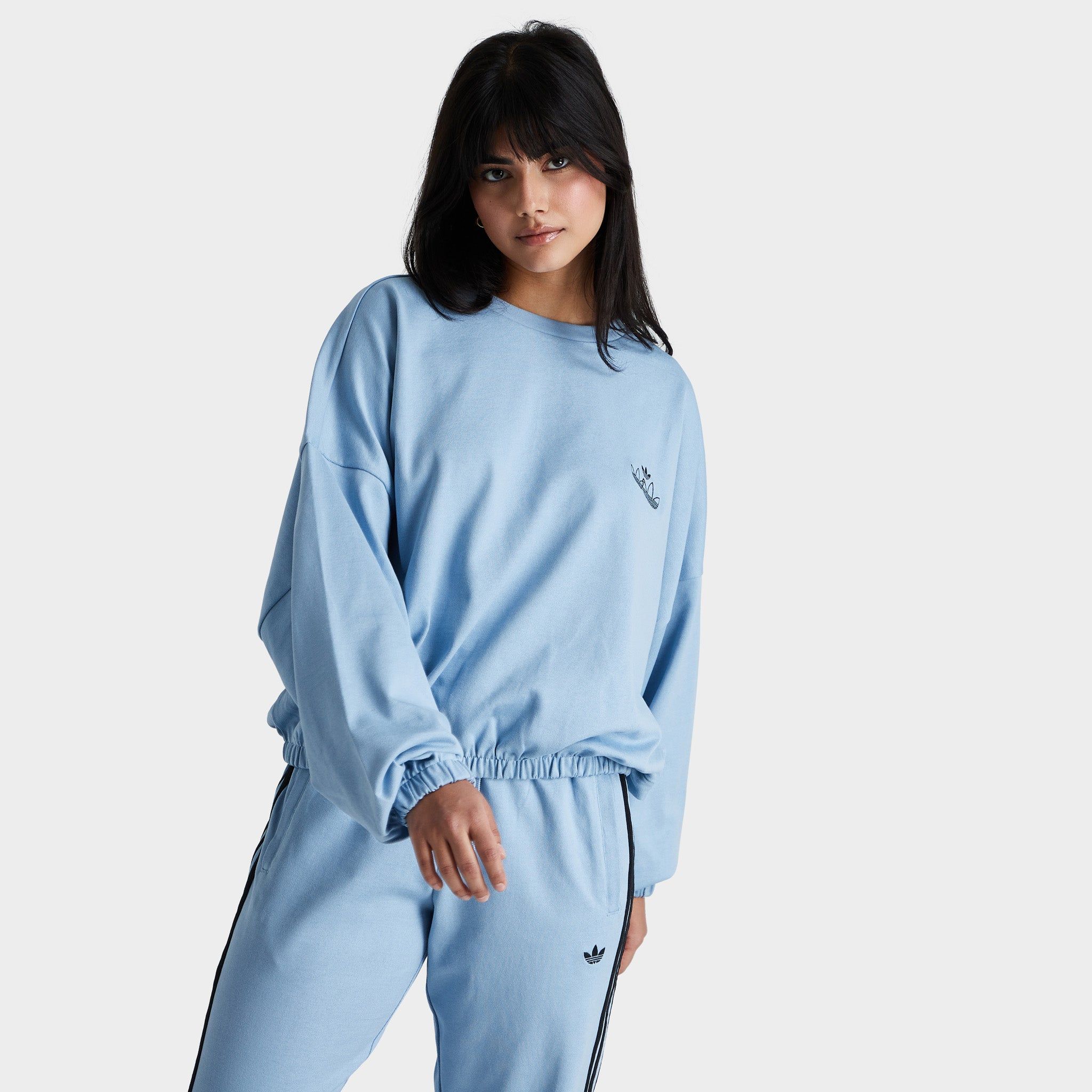 adidas Originals Women's Triple Trefoil Crewneck / Ambient Sky sold by JD Sports product image thumbnail 3