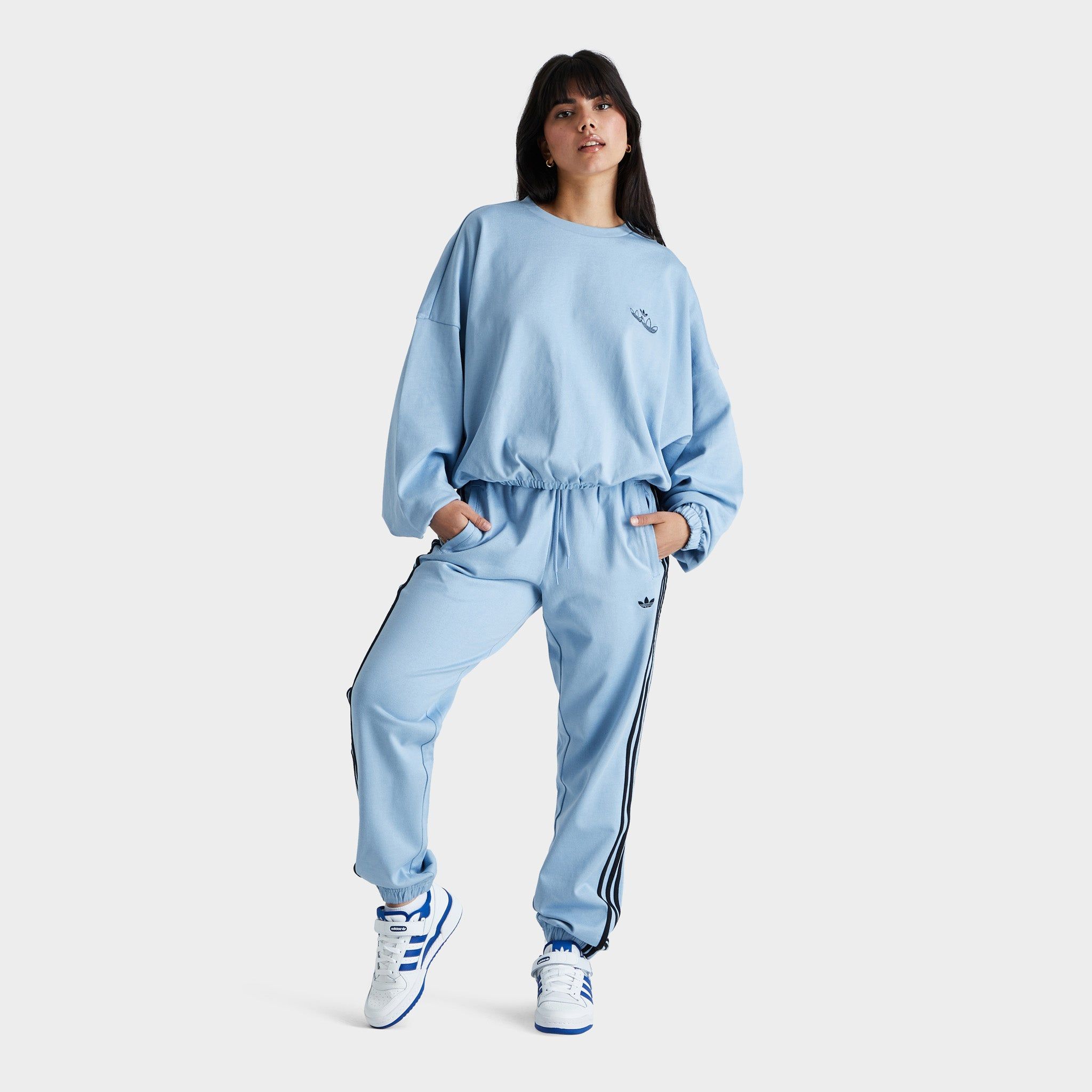 adidas Originals Women's Triple Trefoil Crewneck / Ambient Sky sold by JD Sports product image thumbnail 5