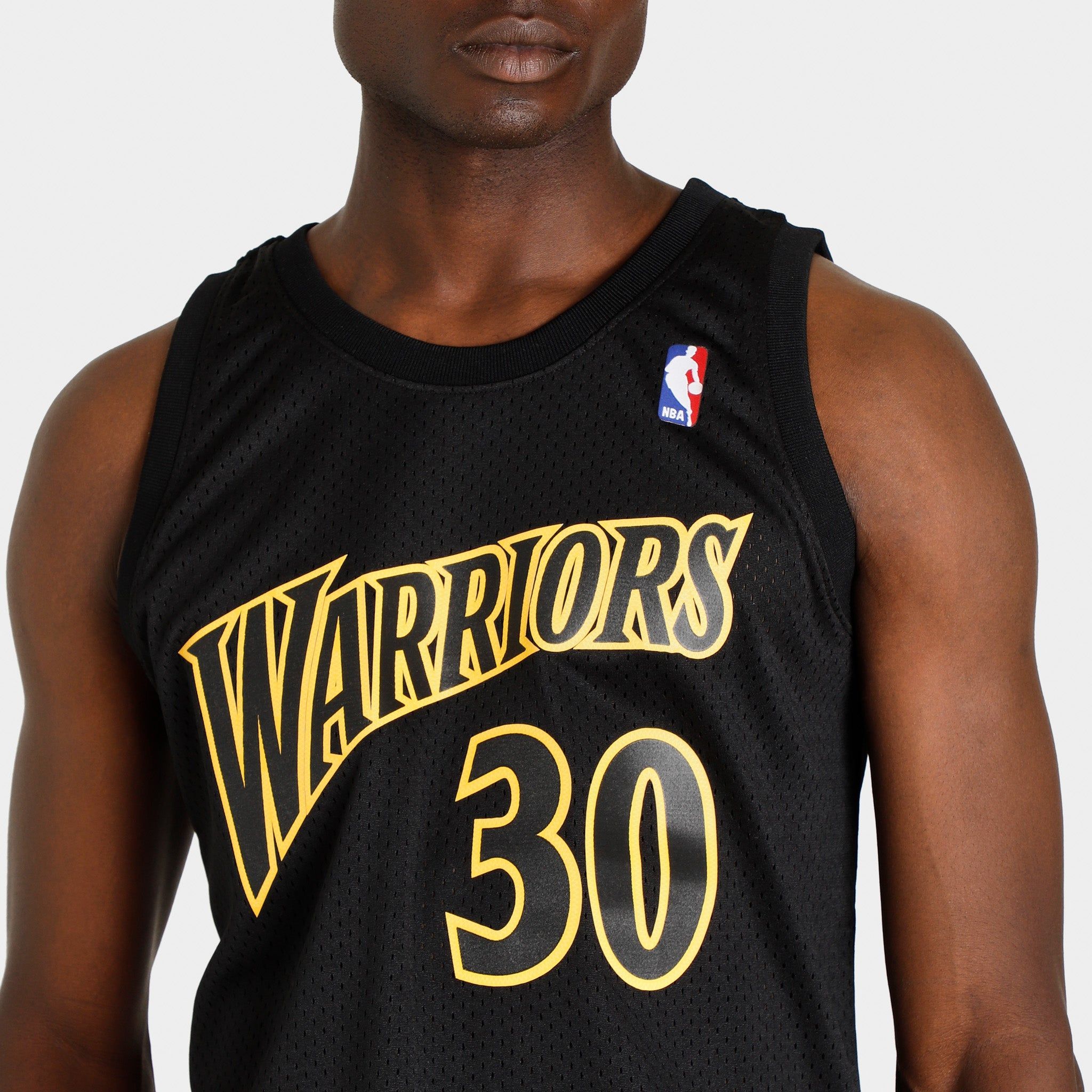 Mitchell & Ness Stephen Curry Dynamic Swingman Jersey / Black sold by JD Sports product image thumbnail 4