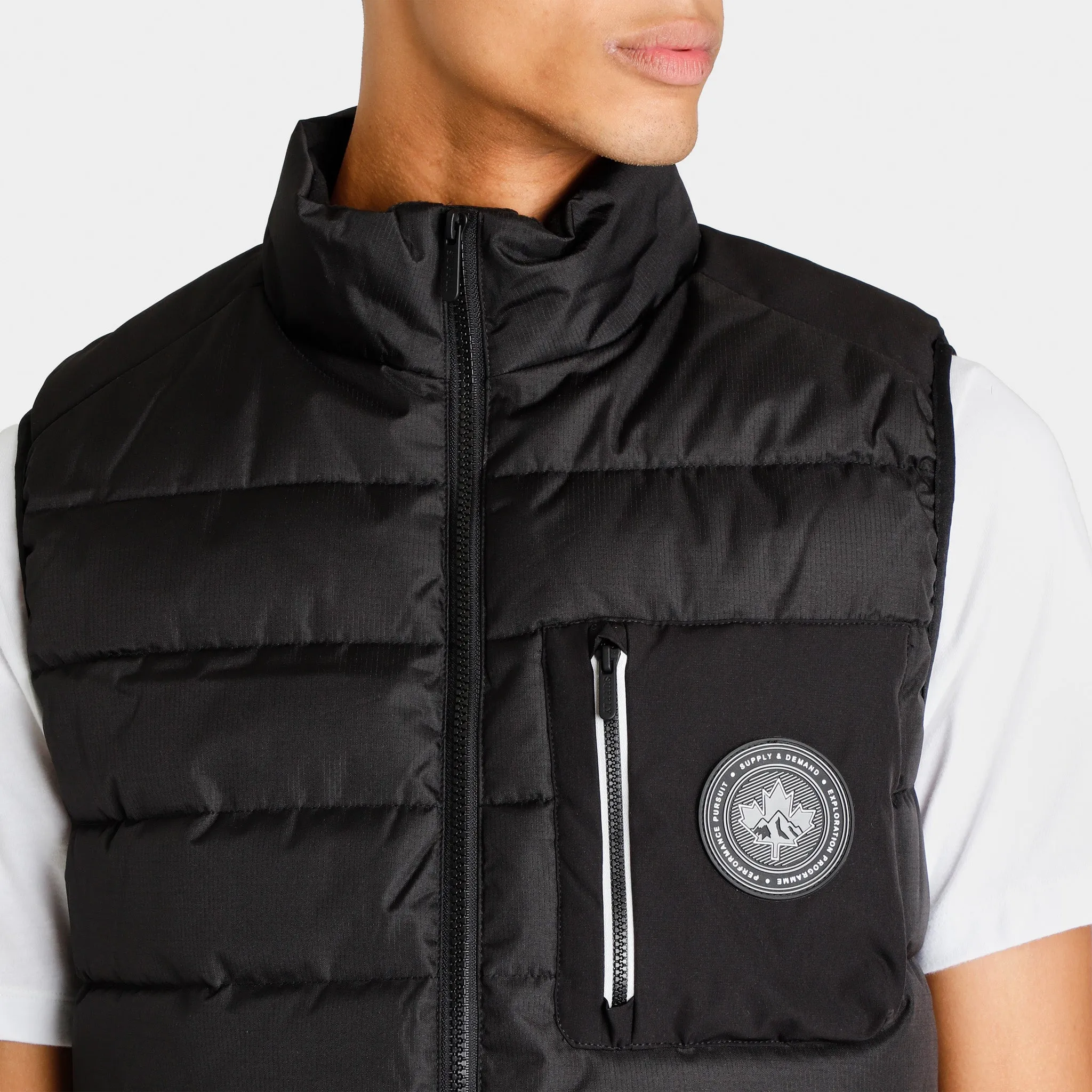 Supply & Demand Phantom Gilet / Black sold by JD Sports product image thumbnail 4