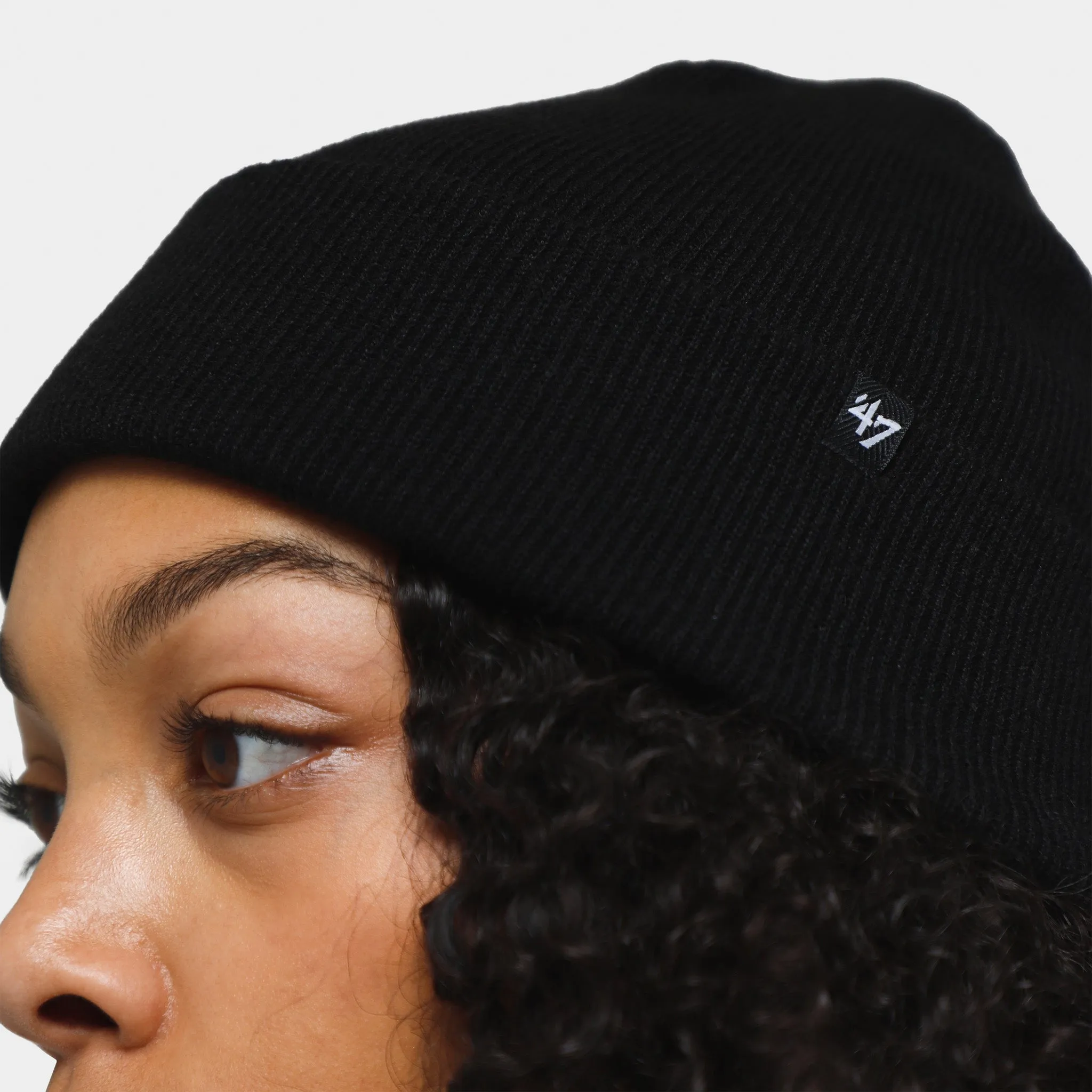 47 Brand Classic Cuff Knit Beanie / Black sold by JD Sports product image thumbnail 4