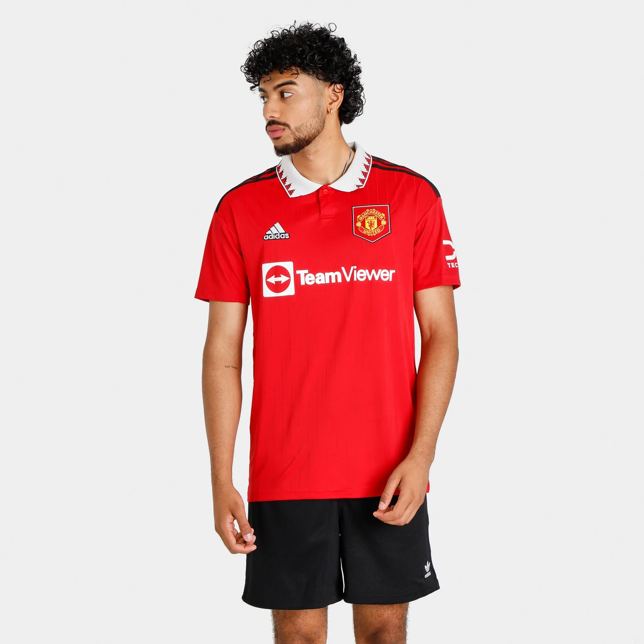 adidas Manchester United 22/23 Home Jersey / Real Red sold by JD Sports