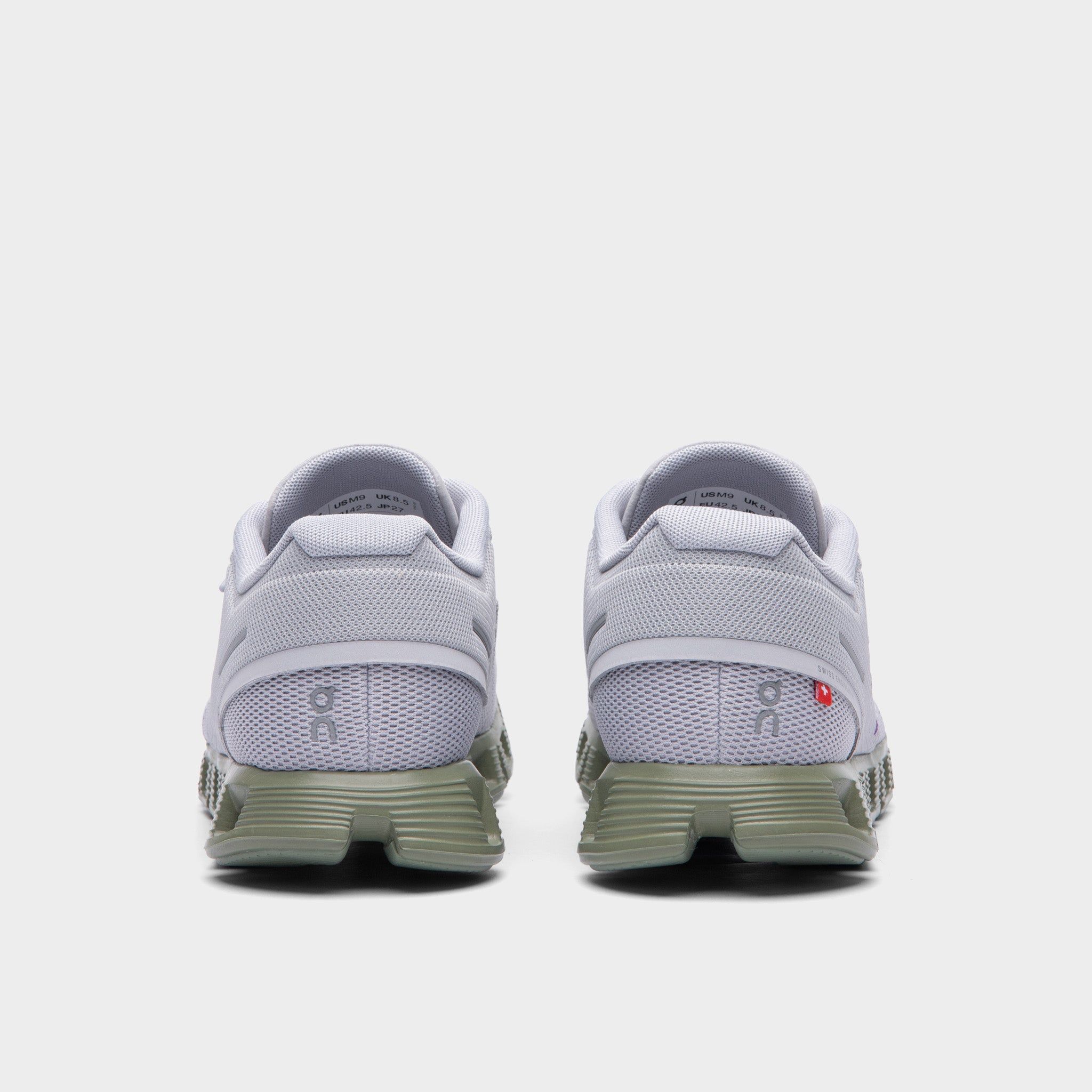 On Cloud 5 Glacier / Reseda sold by JD Sports product image thumbnail 4