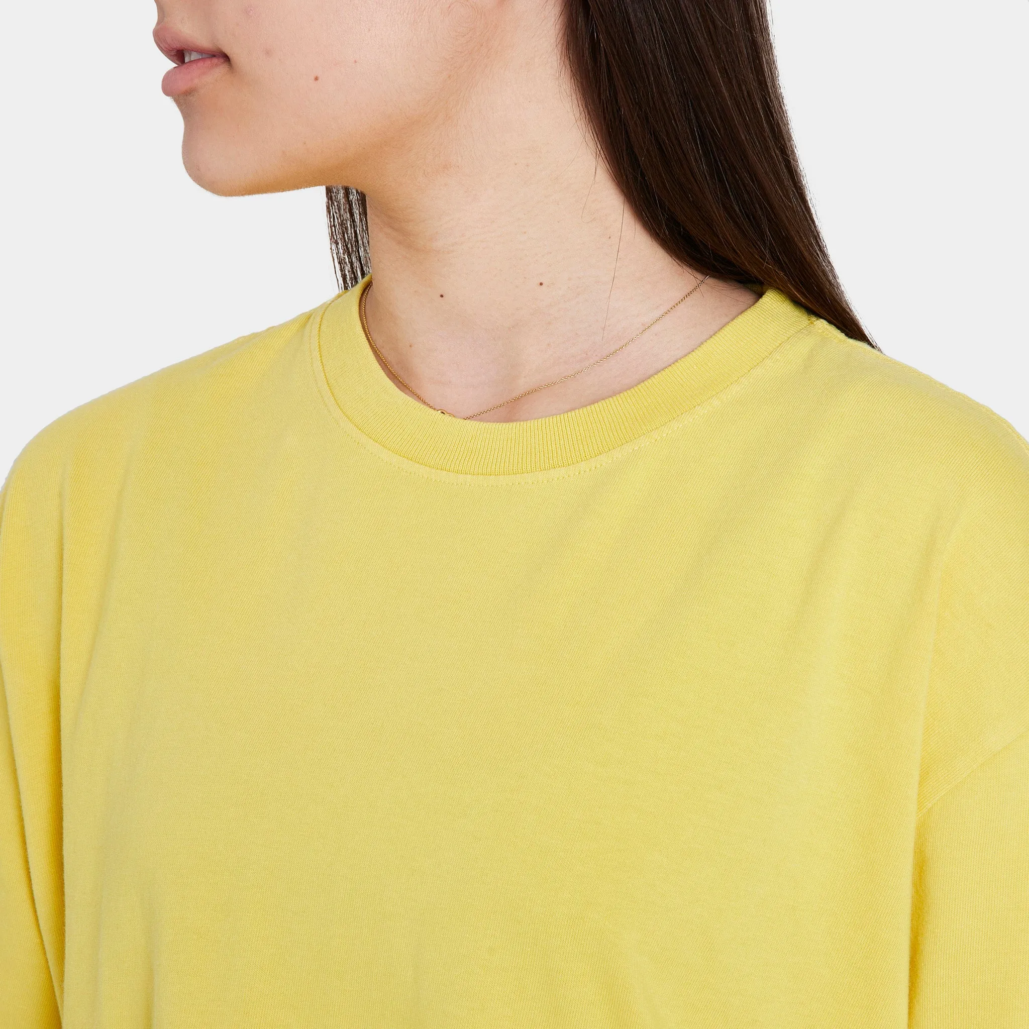 Levi's Stay Loose T-Shirt / Super Lemon sold by JD Sports product image thumbnail 4