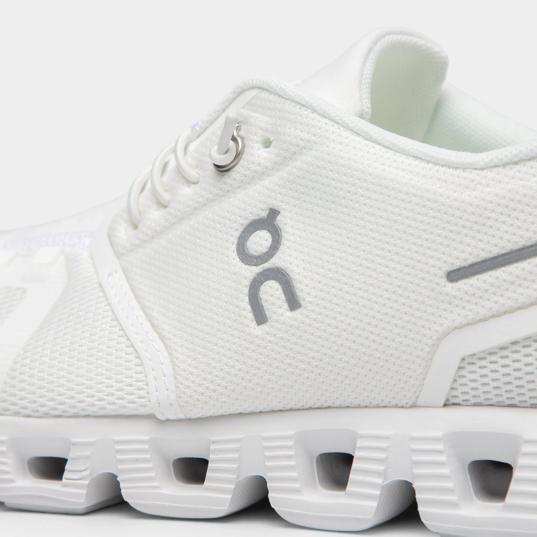On Cloud 5 Undyed / White sold by JD Sports product image thumbnail 3