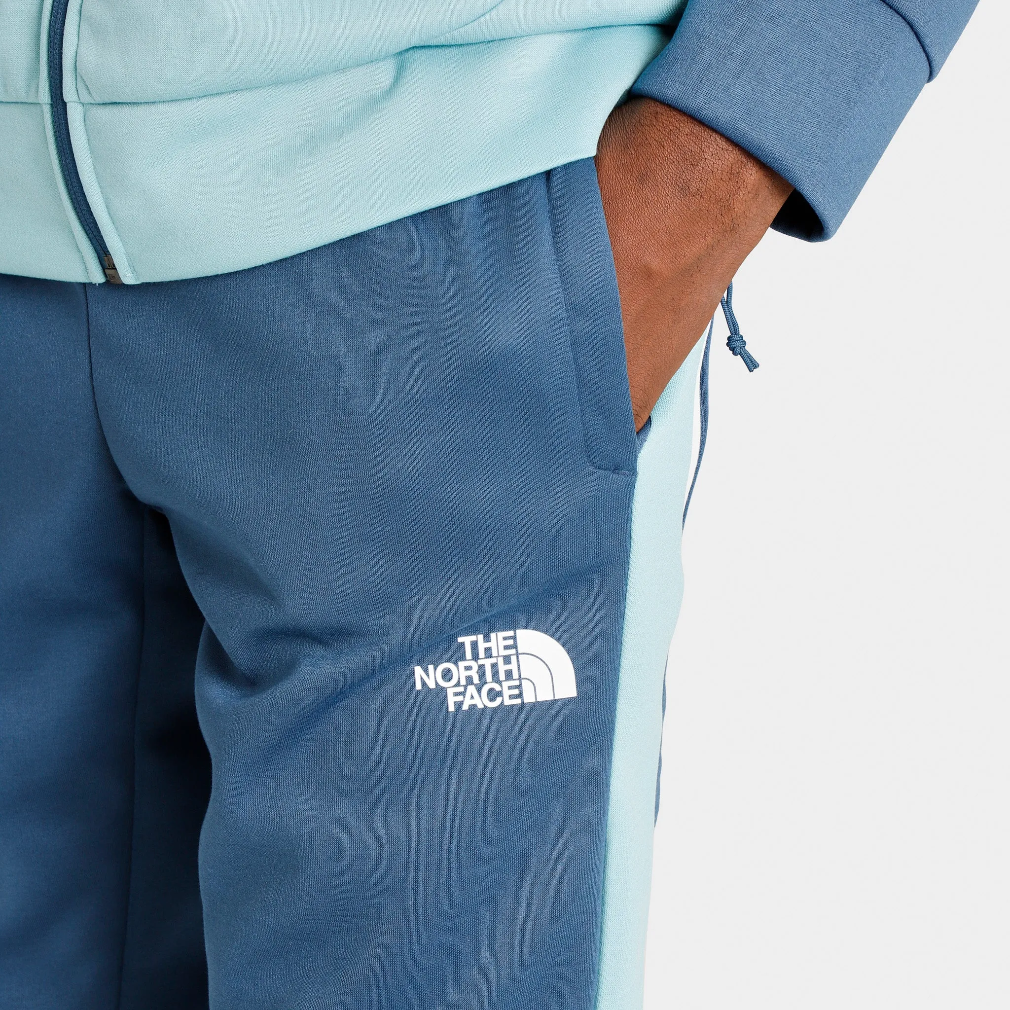 The North Face Kaveh Joggers Shady Blue / Reef Waters sold by JD Sports product image thumbnail 5