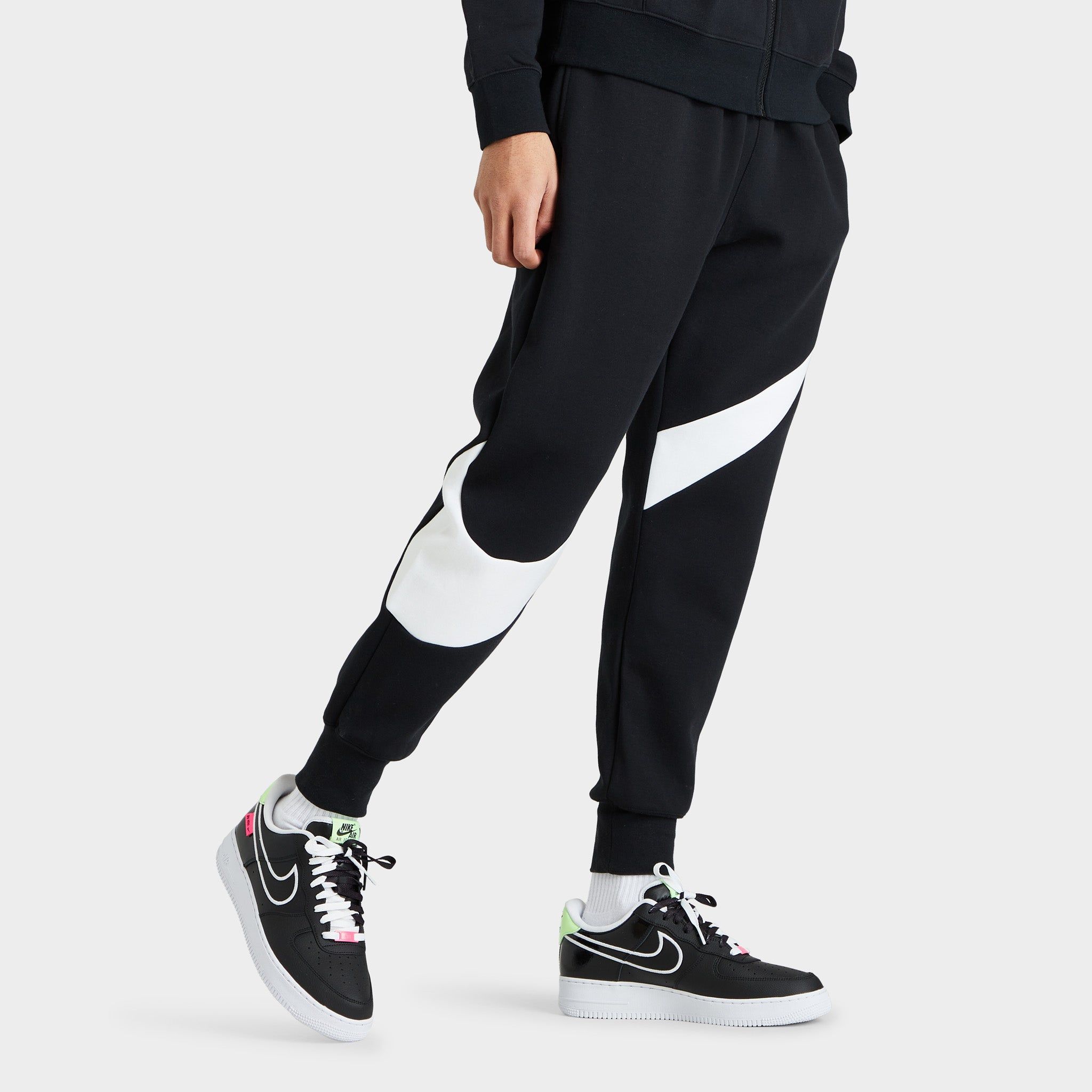 Nike Therma-FIT Tapered Training Pants Black / White sold by JD Sports product image thumbnail 16