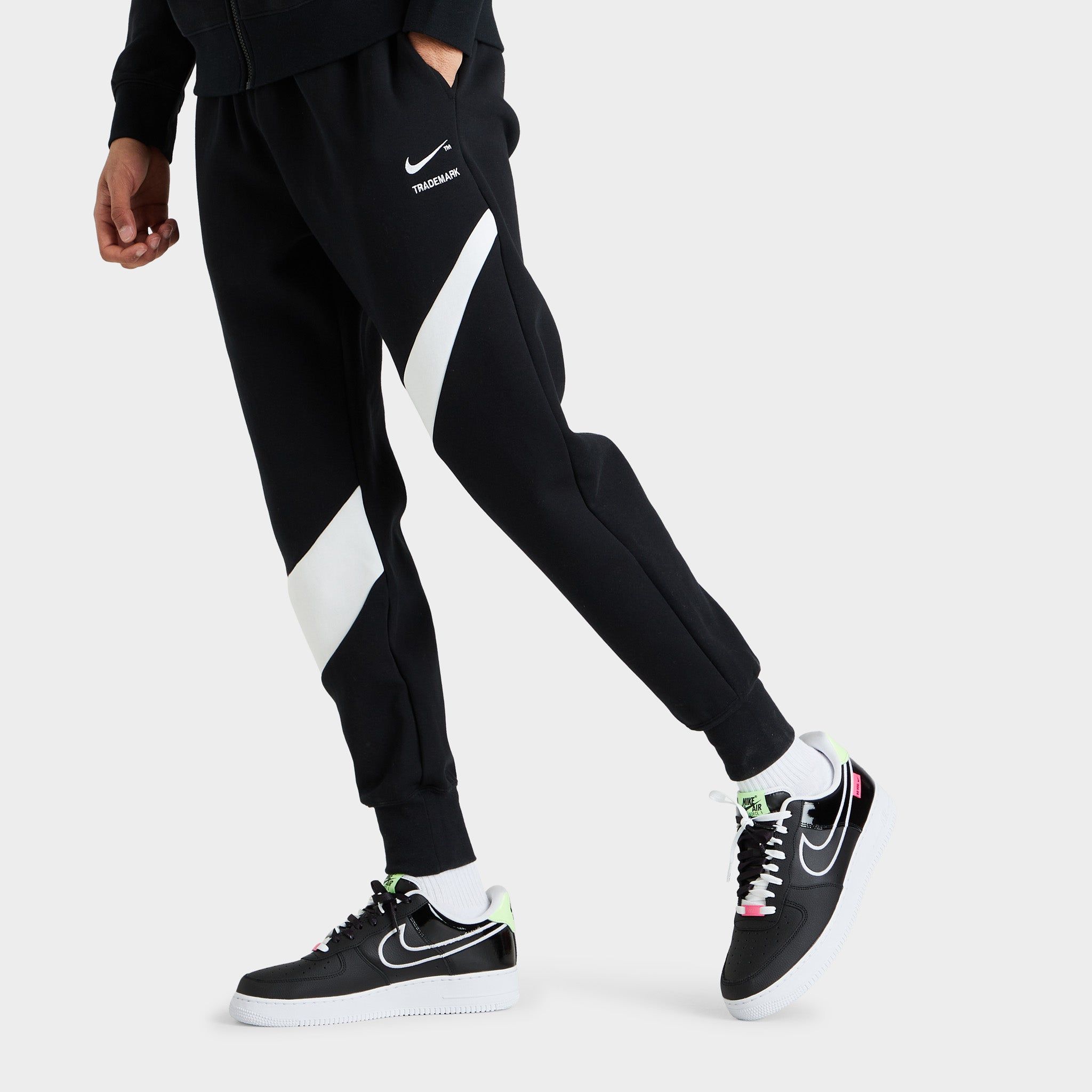 Nike Therma-FIT Tapered Training Pants Black / White sold by JD Sports product image thumbnail 15