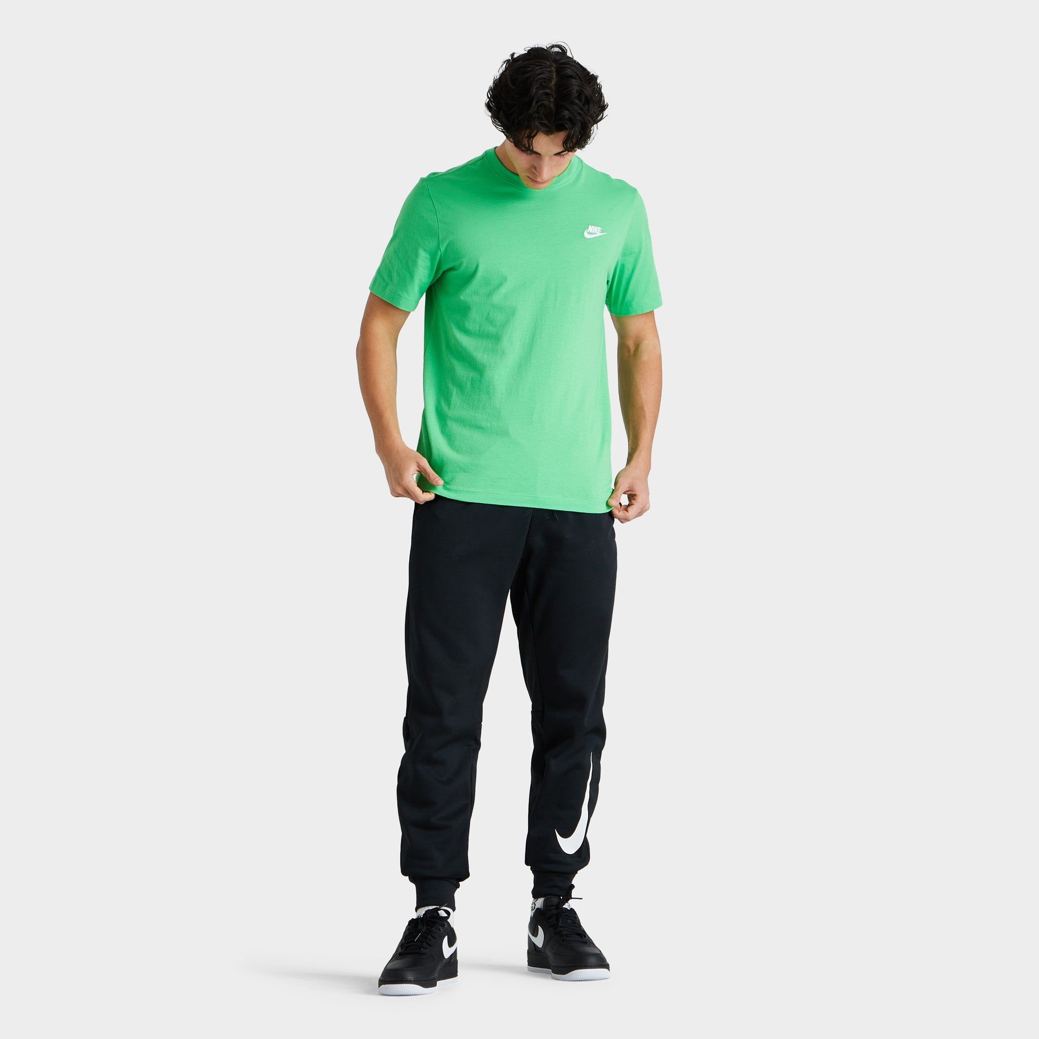 Nike Therma-FIT Tapered Training Pants Black / White sold by JD Sports product image thumbnail 11