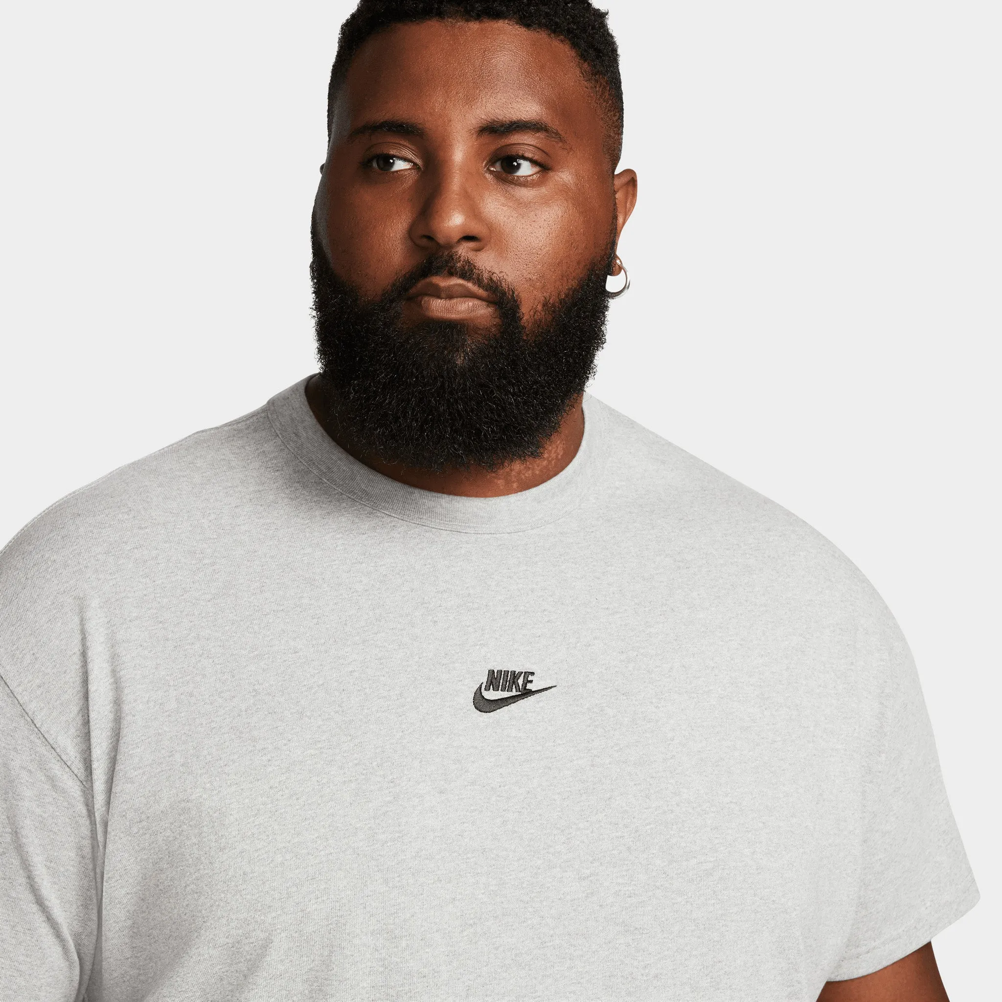 Nike Sportswear Premium Essentials T-shirt / Dark Grey Heather sold by JD Sports product image thumbnail 3