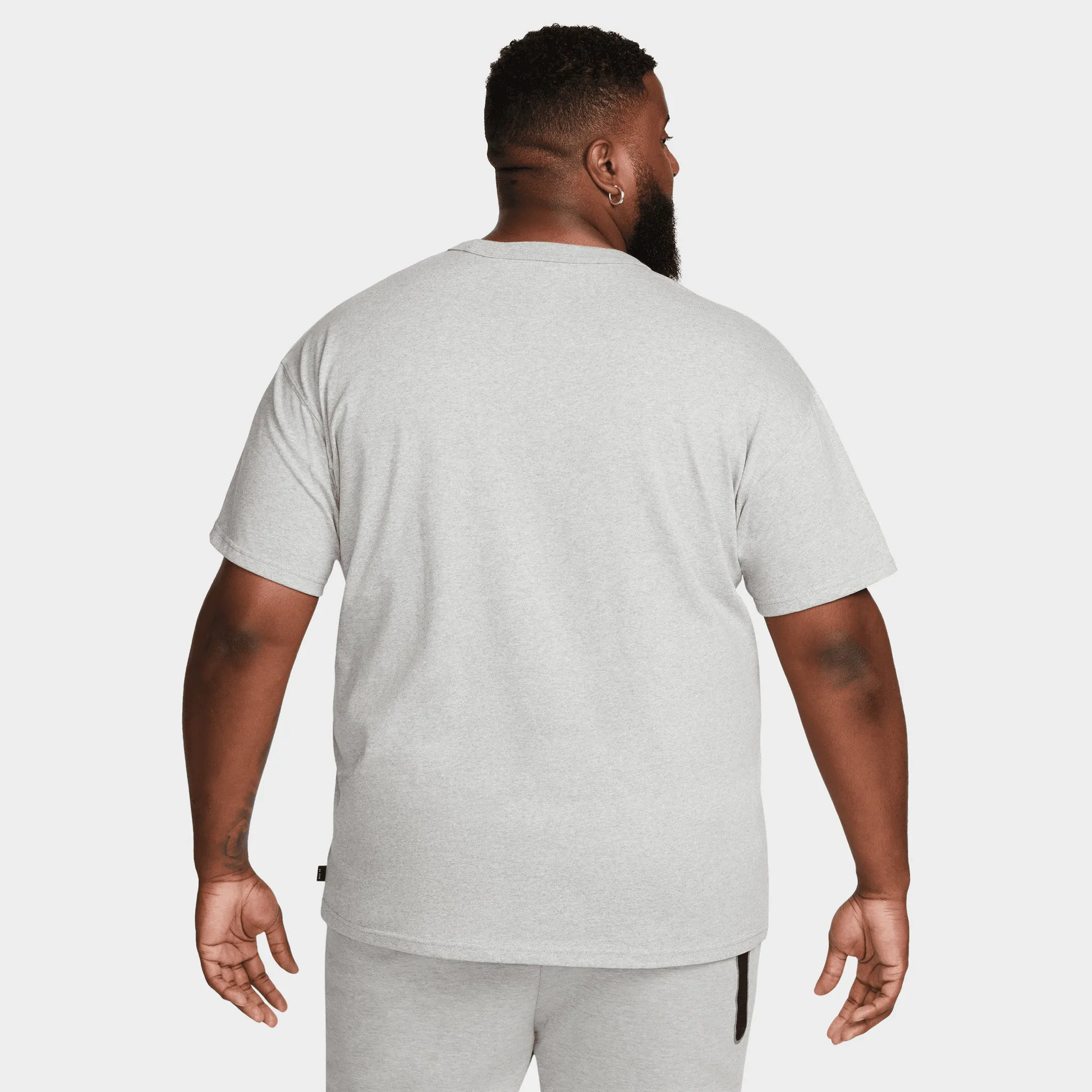 Nike Sportswear Premium Essentials T-shirt / Dark Grey Heather sold by JD Sports product image thumbnail 2
