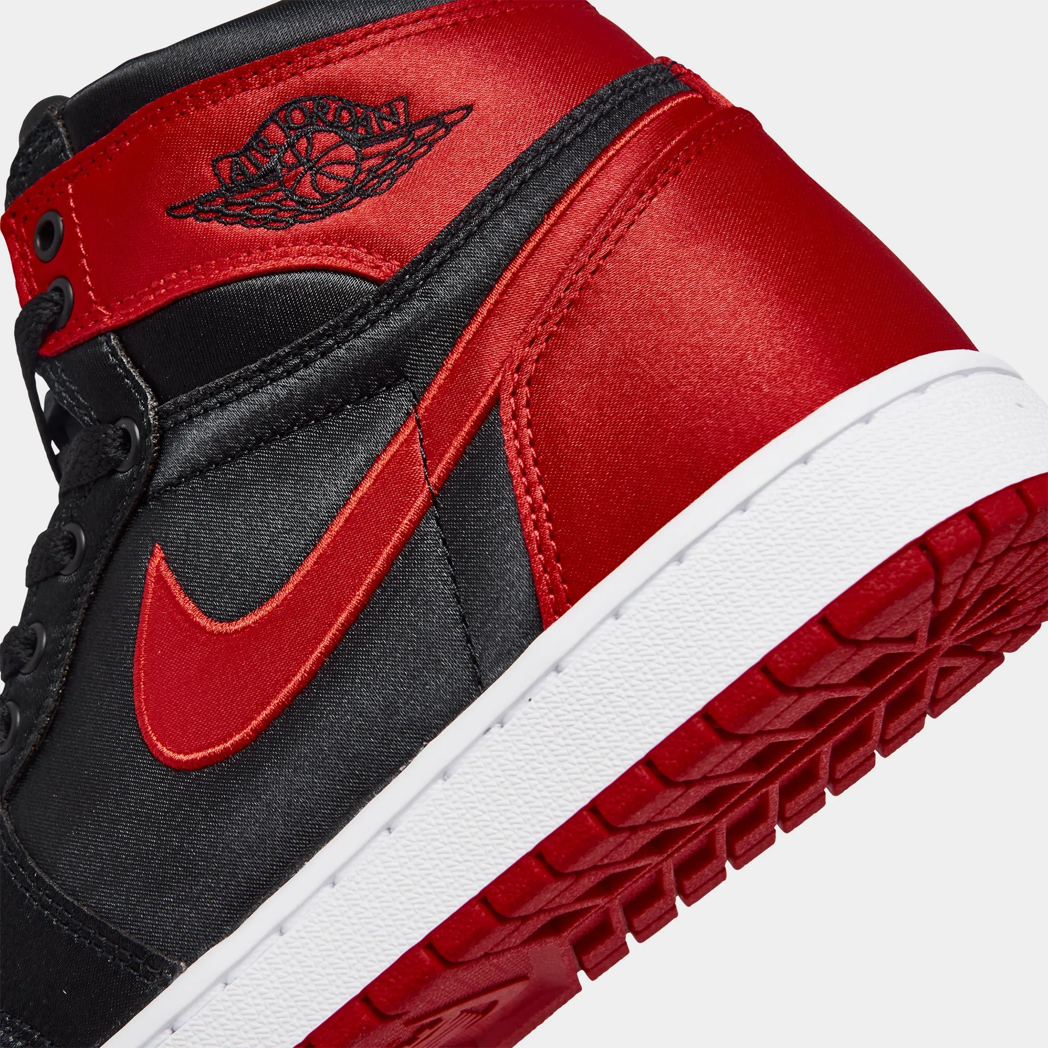 Jordan Women's 1 Retro High OG Black / University Red - White sold by JD Sports product image thumbnail 3