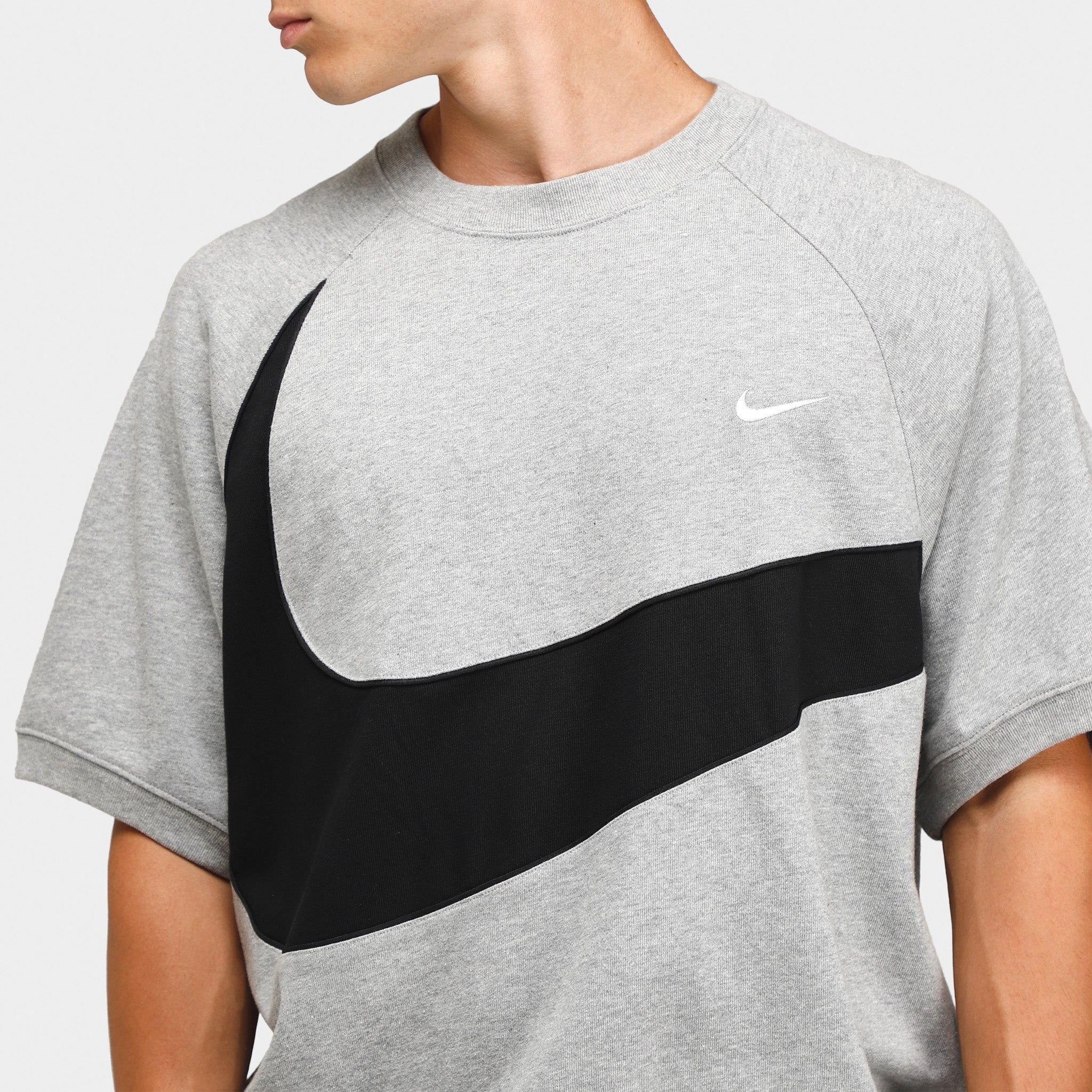 Nike Sportswear Swoosh Short Sleeve Crewneck Dark Grey Heather / Black sold by JD Sports product image thumbnail 4
