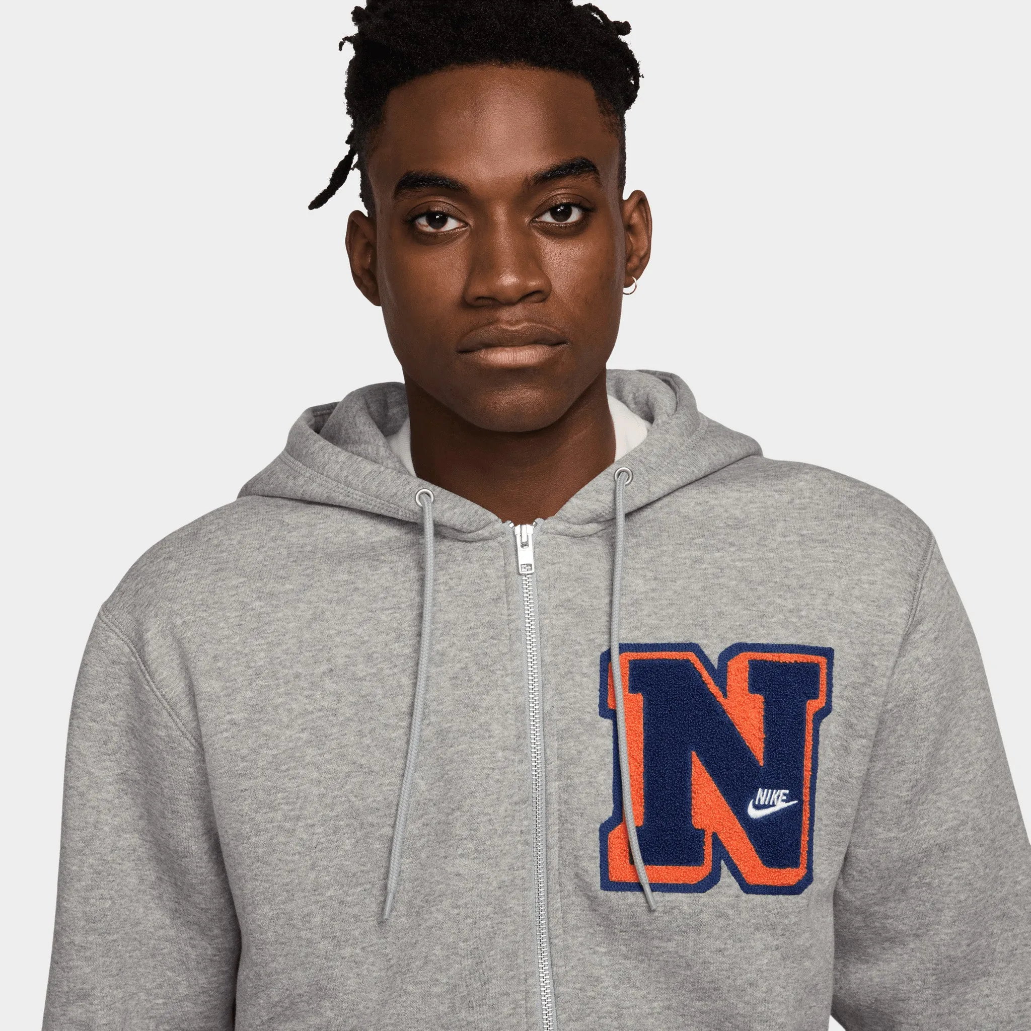 Nike Club Fleece Full-Zip Varsity Hoodie / Dark Grey Heather sold by JD Sports product image thumbnail 3