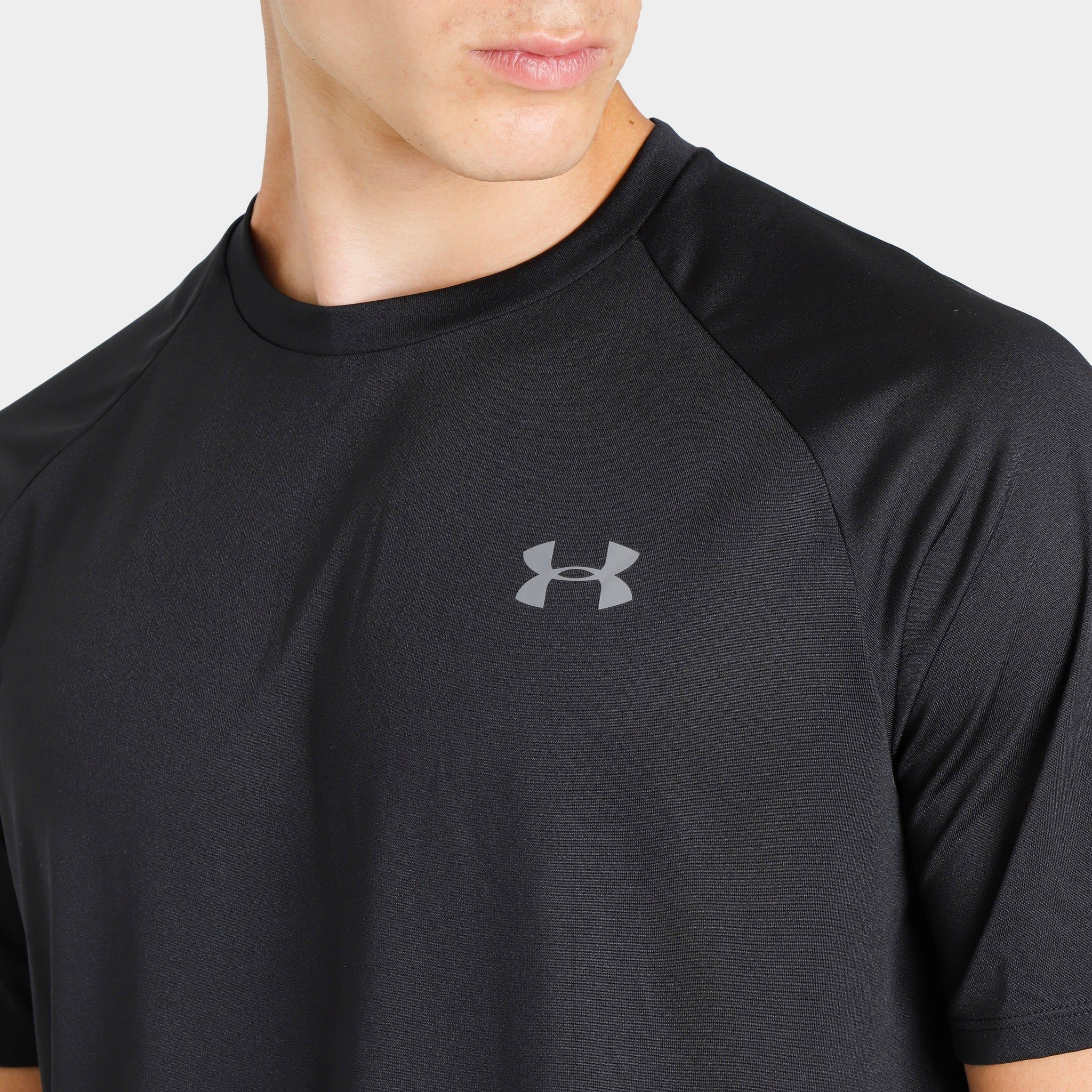 Under Armour Tech 2.0 T-shirt Black / Graphite sold by JD Sports product image thumbnail 3
