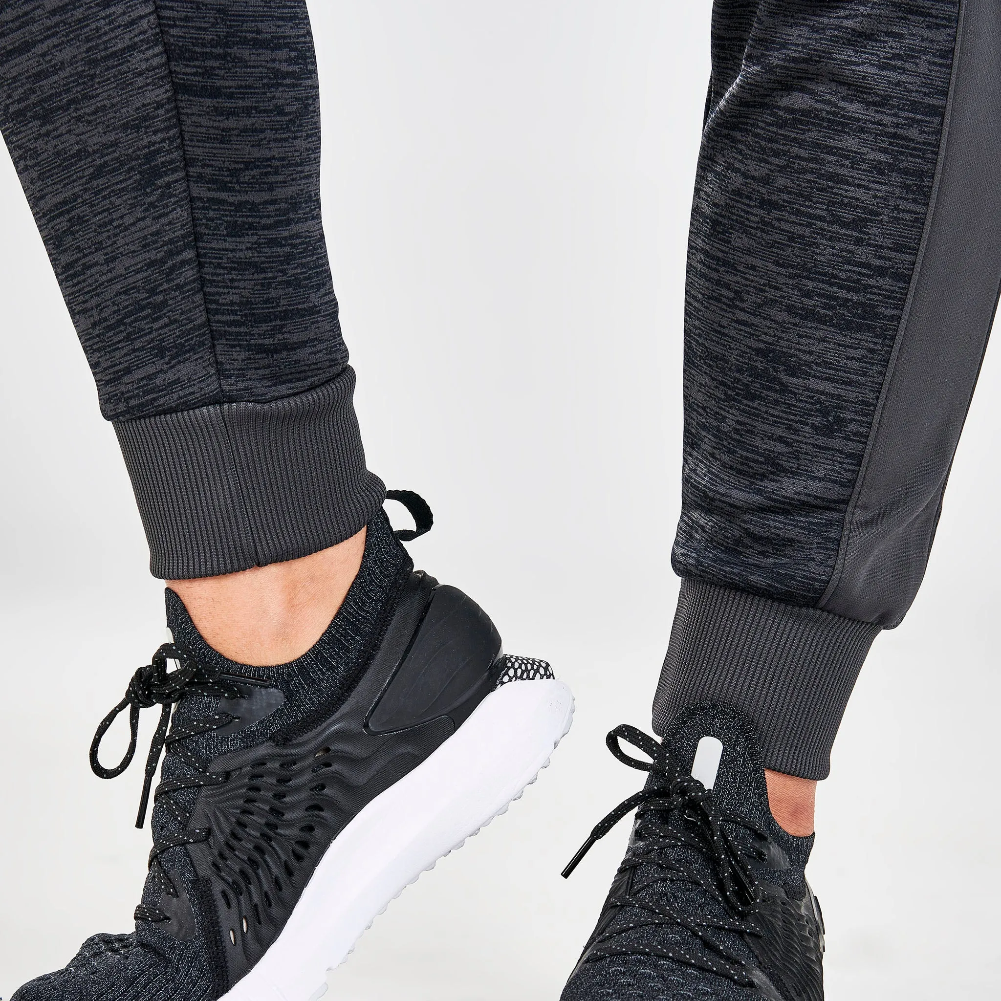 Under Armour Women's Armour Fleece Twist Jogger Pants Black / White sold by JD Sports product image thumbnail 4