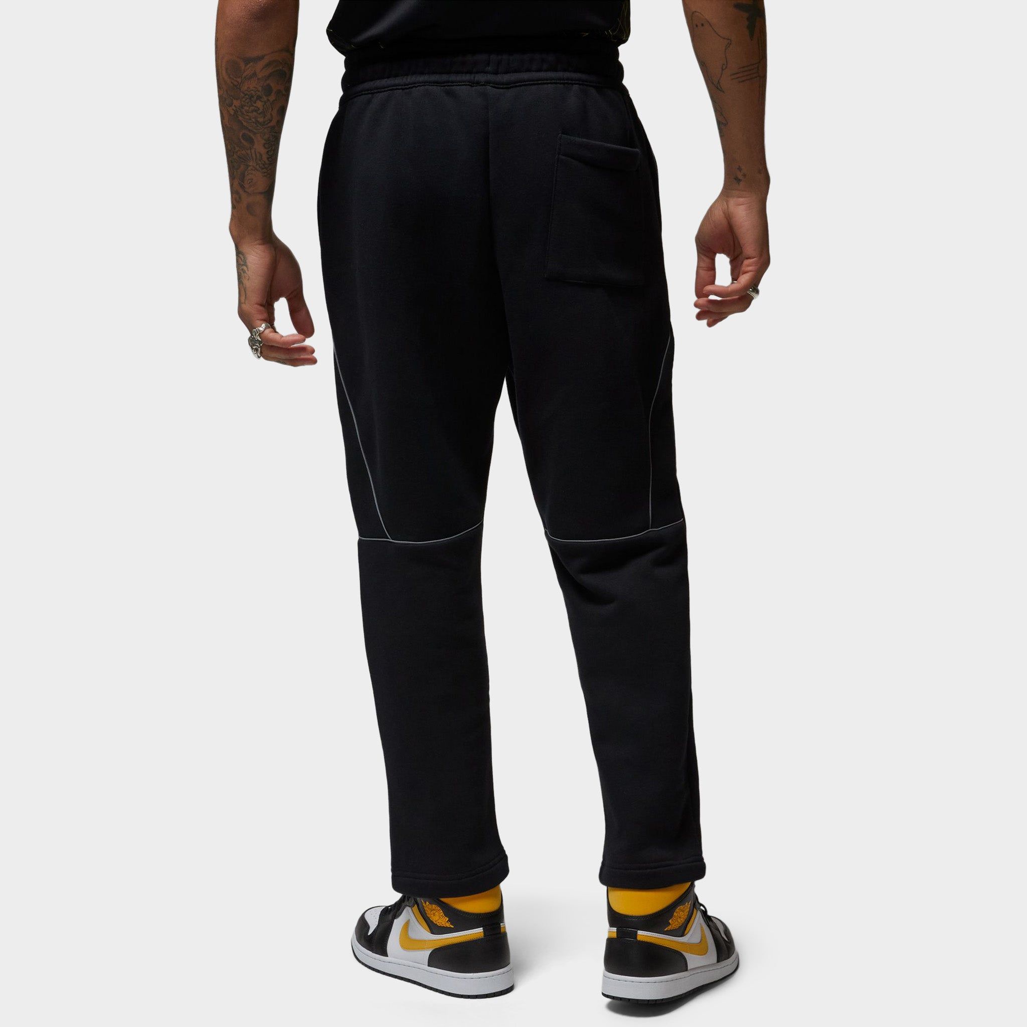 Jordan Paris Saint-Germain Fleece Pants Black / Tour Yellow sold by JD Sports product image thumbnail 2