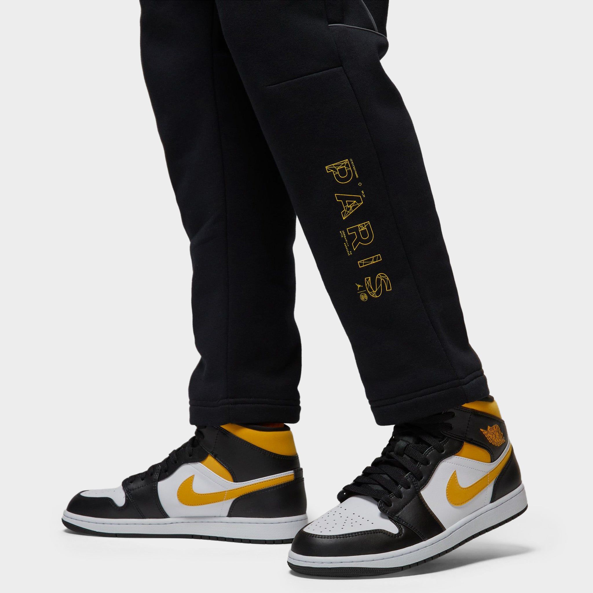 Jordan Paris Saint-Germain Fleece Pants Black / Tour Yellow sold by JD Sports product image thumbnail 5