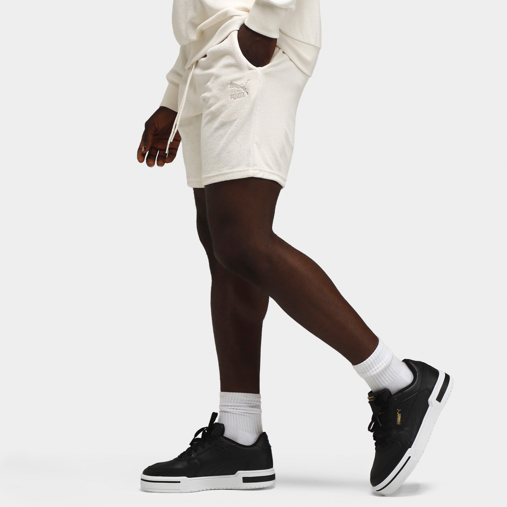 Puma Classics Towelling Shorts / Pristine sold by JD Sports product image thumbnail 4