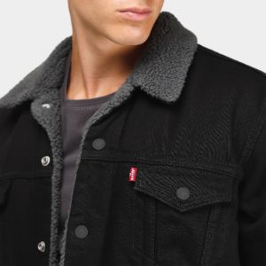 Levi's Type 3 Sherpa Trucker Jacket / Duvall sold by JD Sports