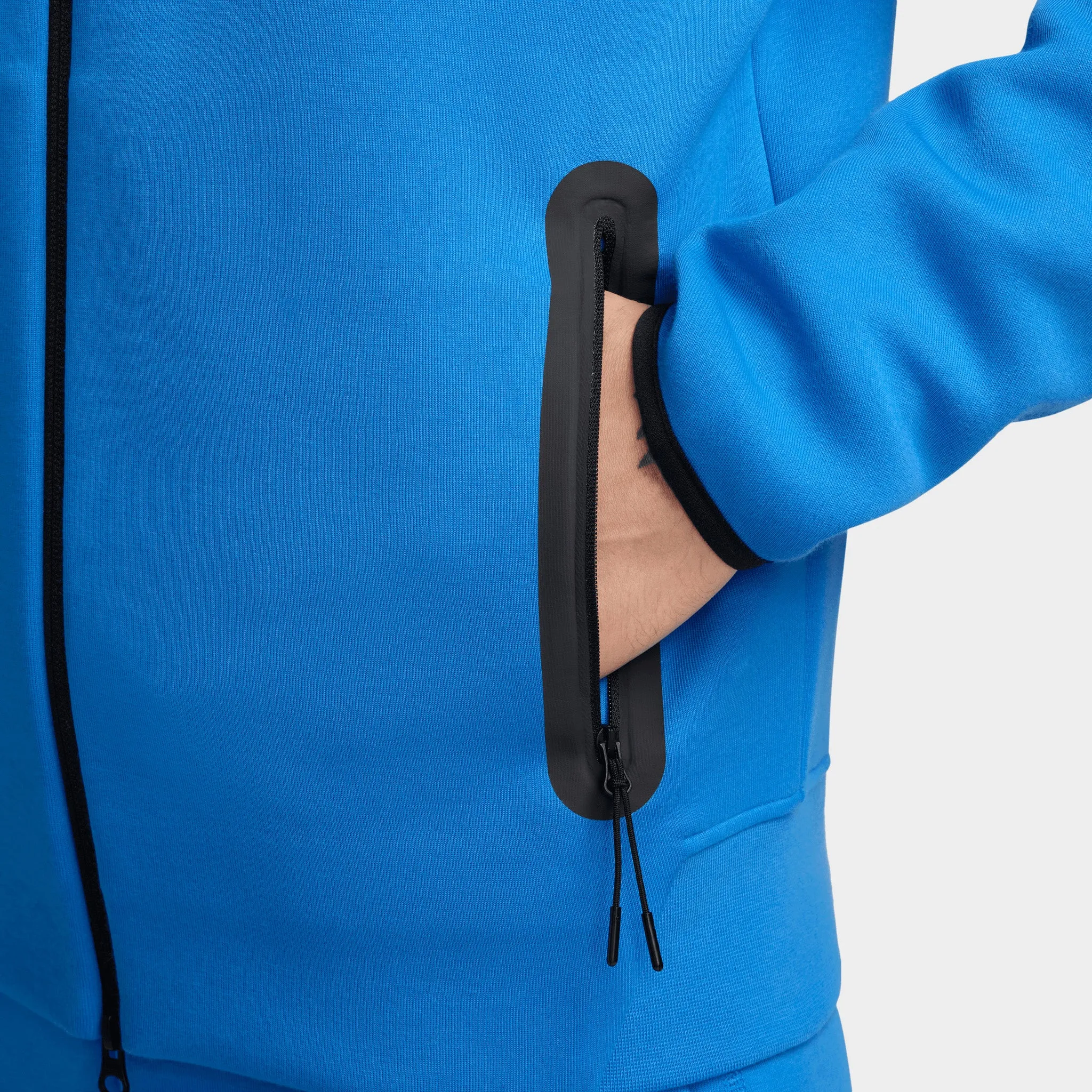 Nike Tech Fleece Full-Zip Windrunner Hoodie Light Photo Blue / Black sold by JD Sports product image thumbnail 5