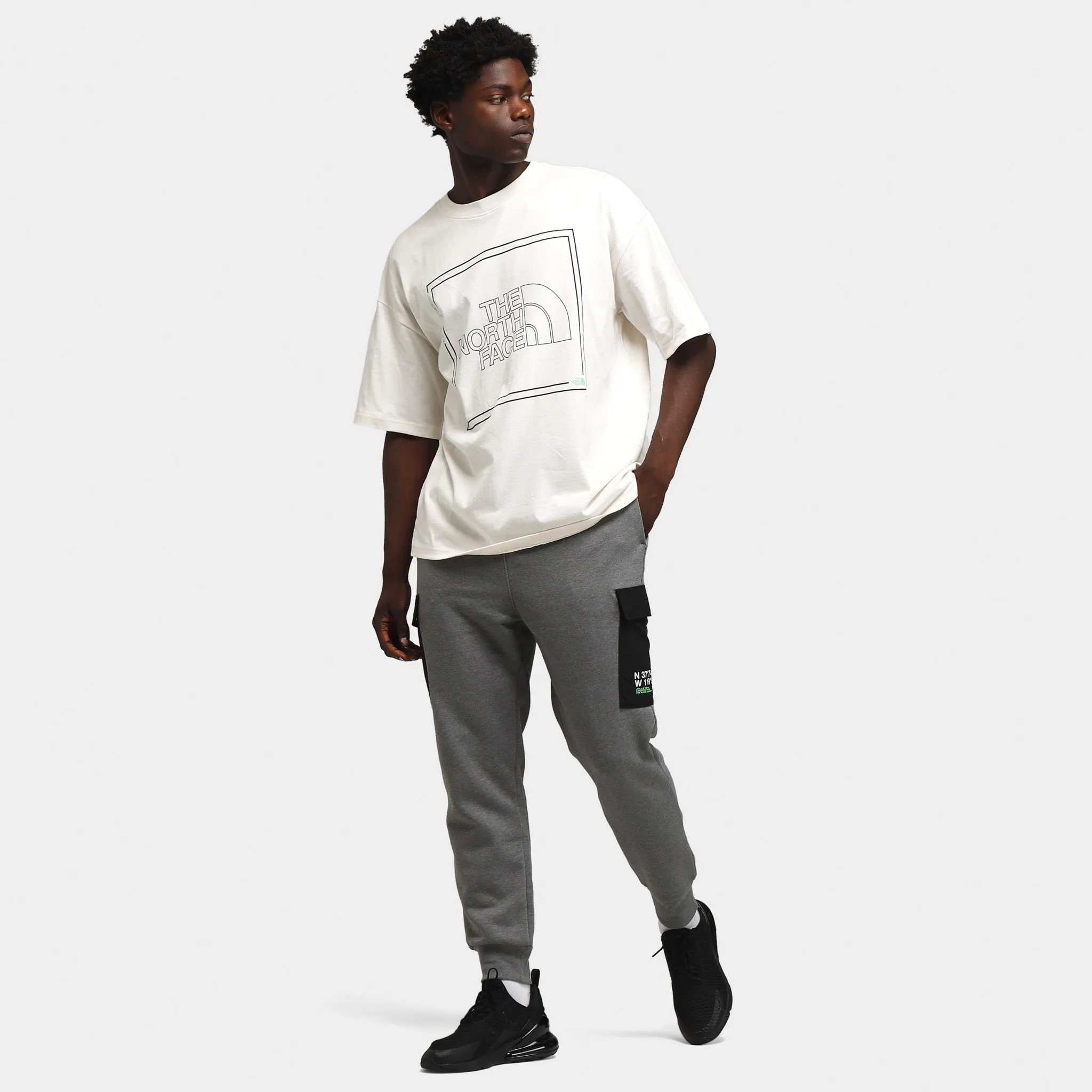 The North Face Coordinates Box Fit T-shirt Gardenia White / TNF Black sold by JD Sports product image thumbnail 5