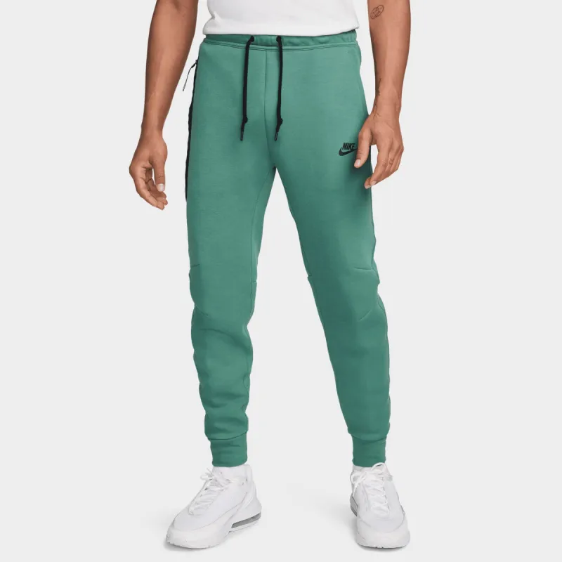 Nike Sportswear Tech Fleece Joggers Bicoastal / Black sold by JD Sports