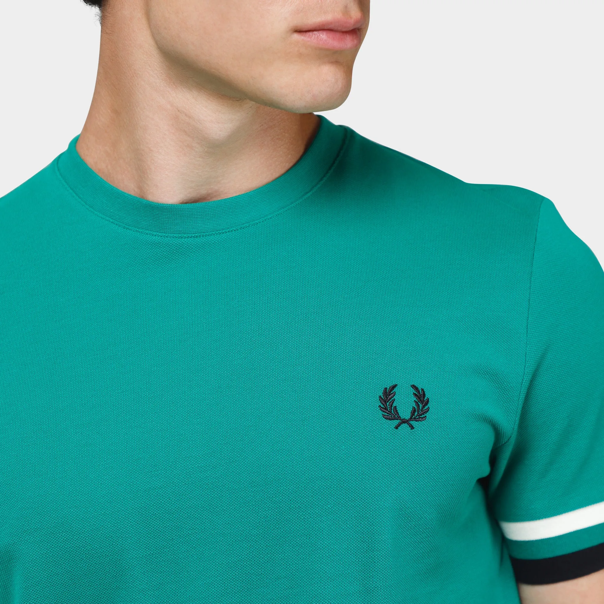 Fred Perry Bold Tipped Pique T-Shirt / Fred Perry Green sold by JD Sports product image thumbnail 4