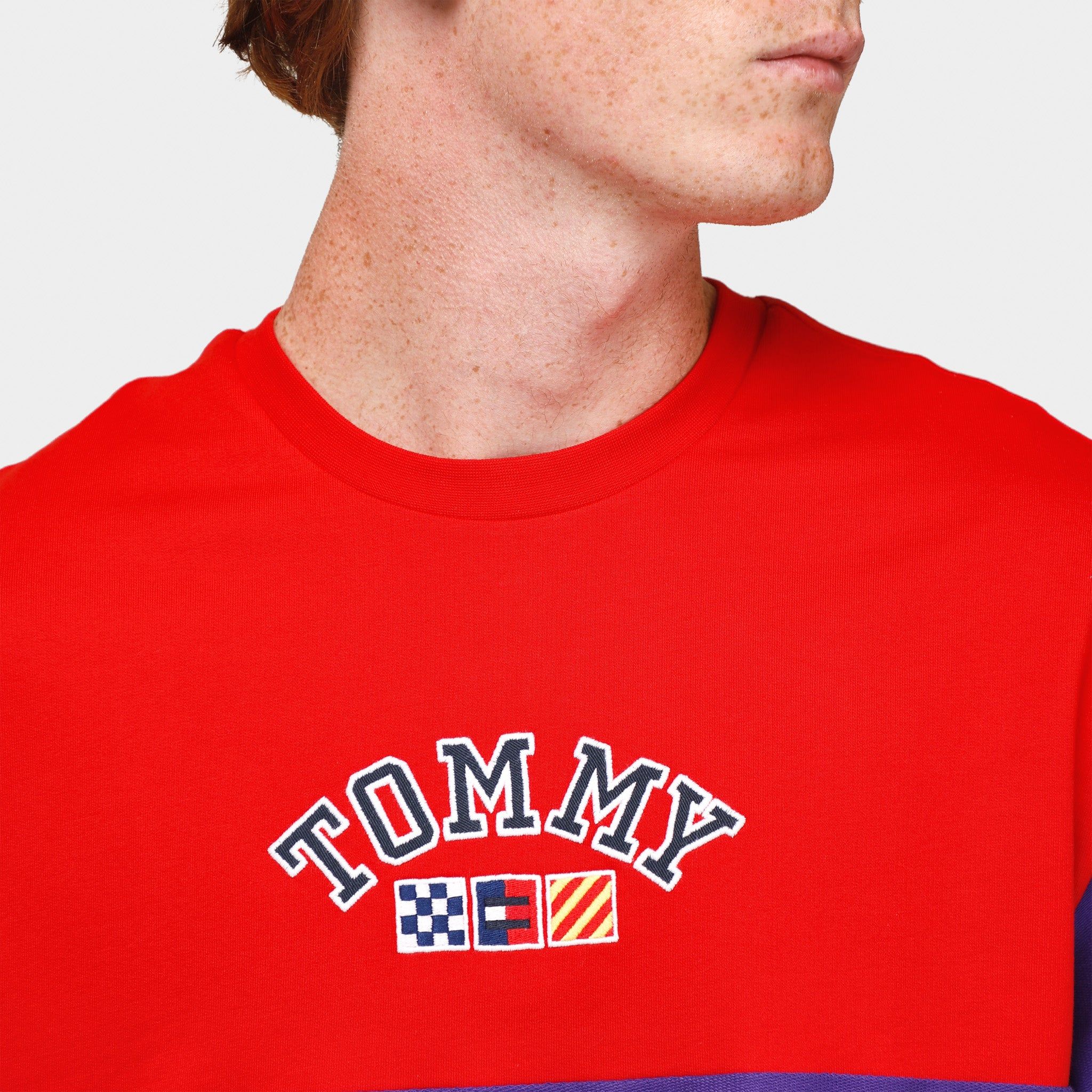 Tommy Jeans Archive Colourblock Oversized T-shirt Deep Crimson / Multi sold by JD Sports product image thumbnail 4