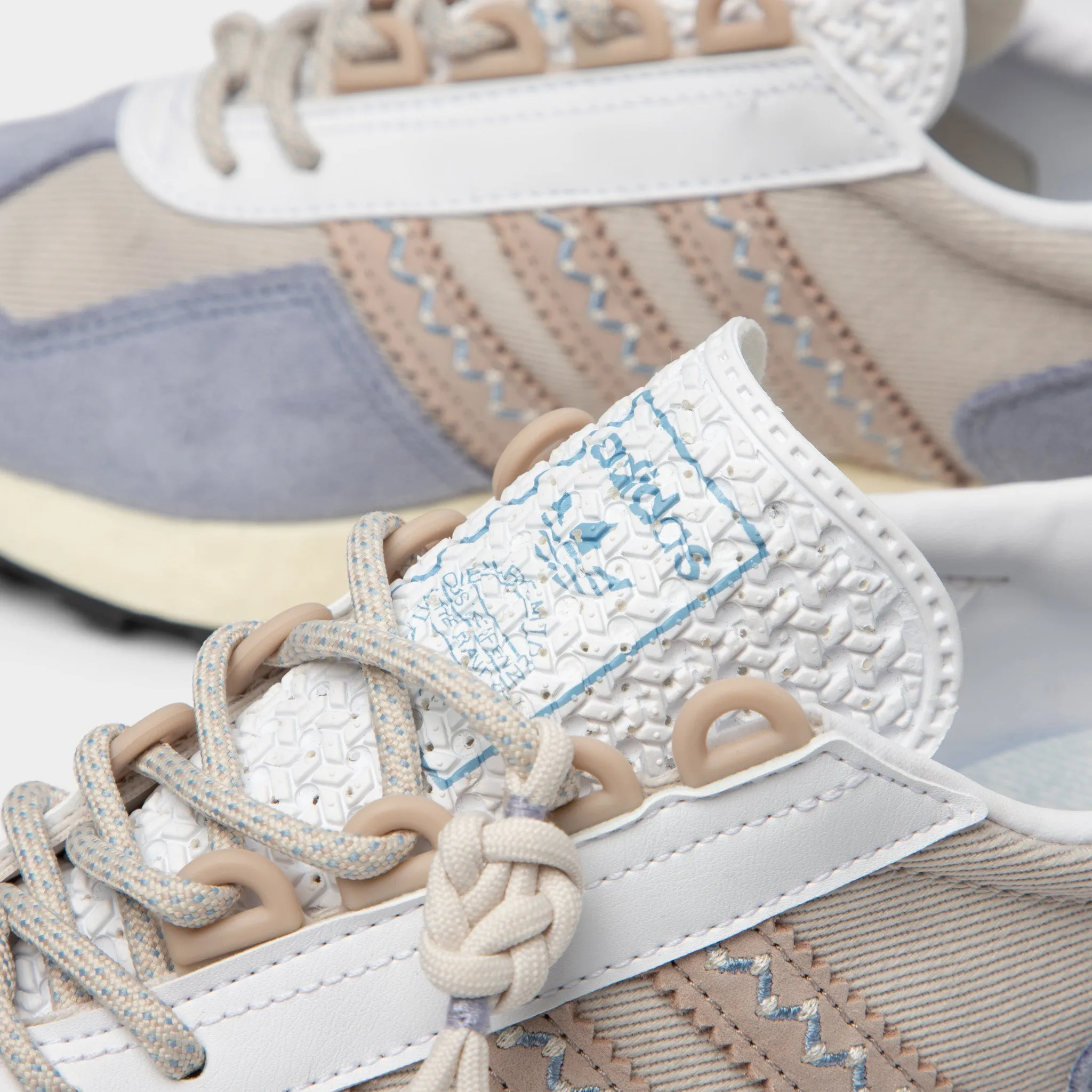adidas Originals Retropy E5 Alumina / Wonder Taupe - Silver Violet sold by JD Sports product image thumbnail 3