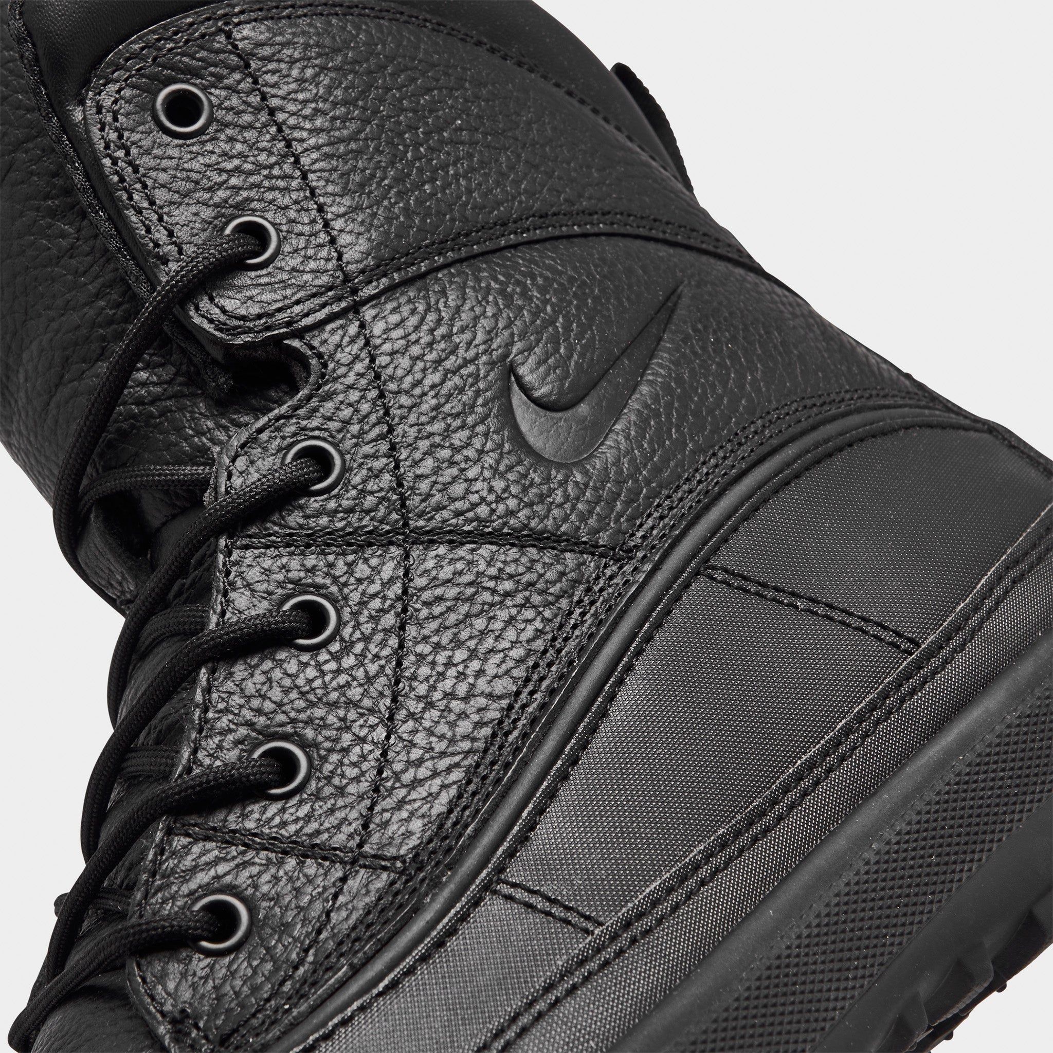Nike ACG Woodside II Boot Black / Black - Black sold by JD Sports product image thumbnail 3
