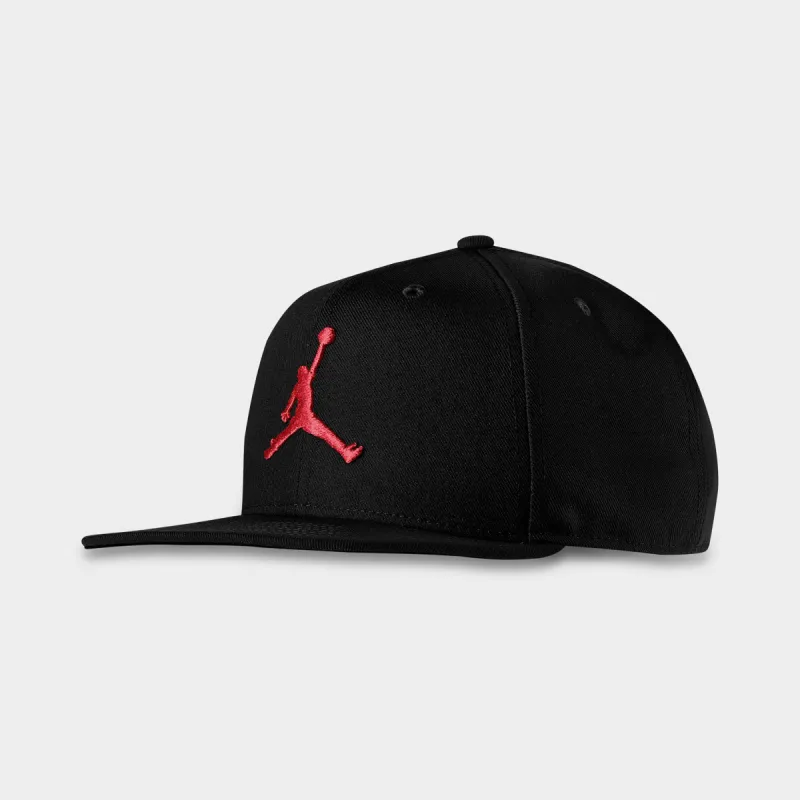 Jordan Pro Jumpman Snapback Black / Black - Gym Red sold by JD Sports