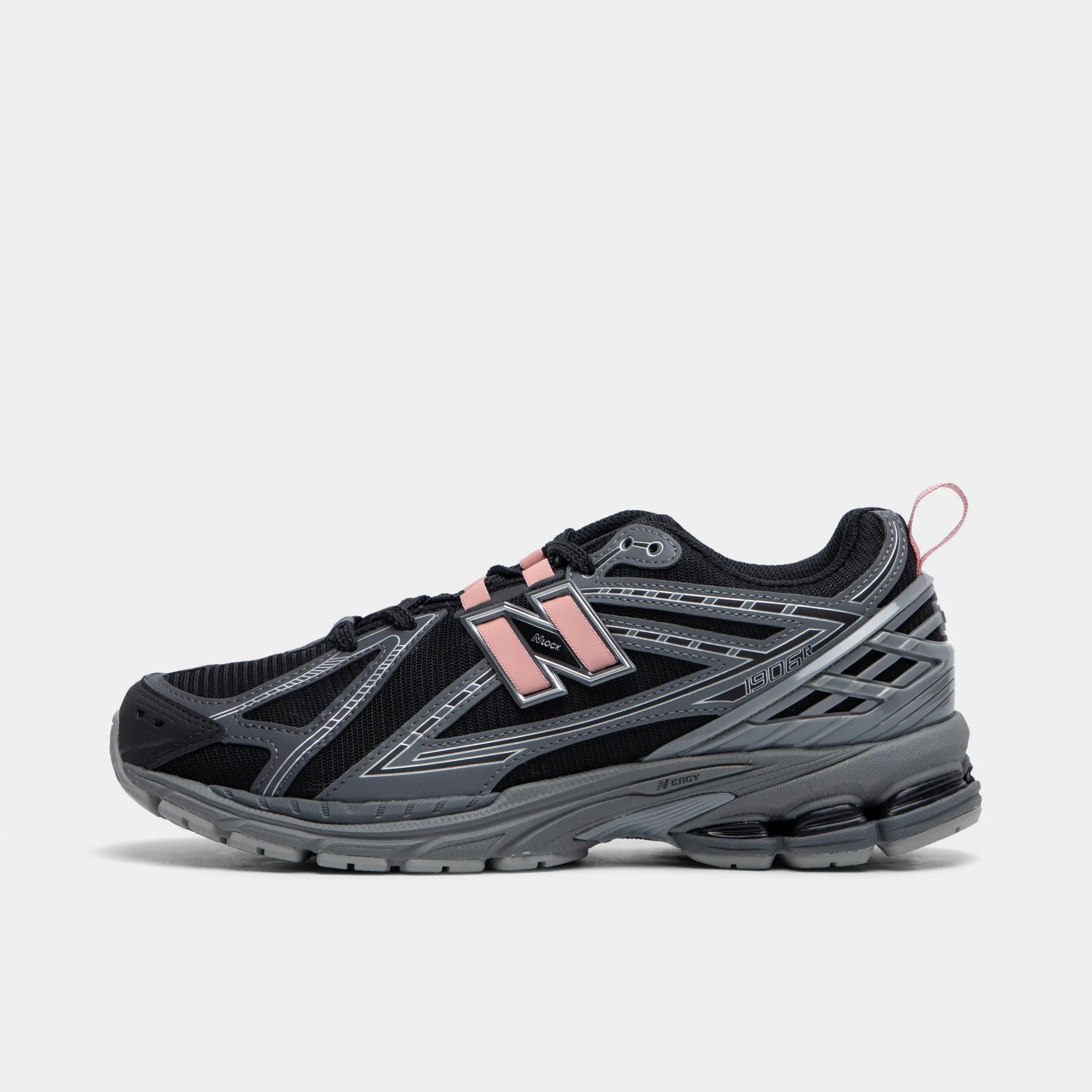 New Balance M1906RHC Black / Pink Moon - Magnet sold by JD Sports