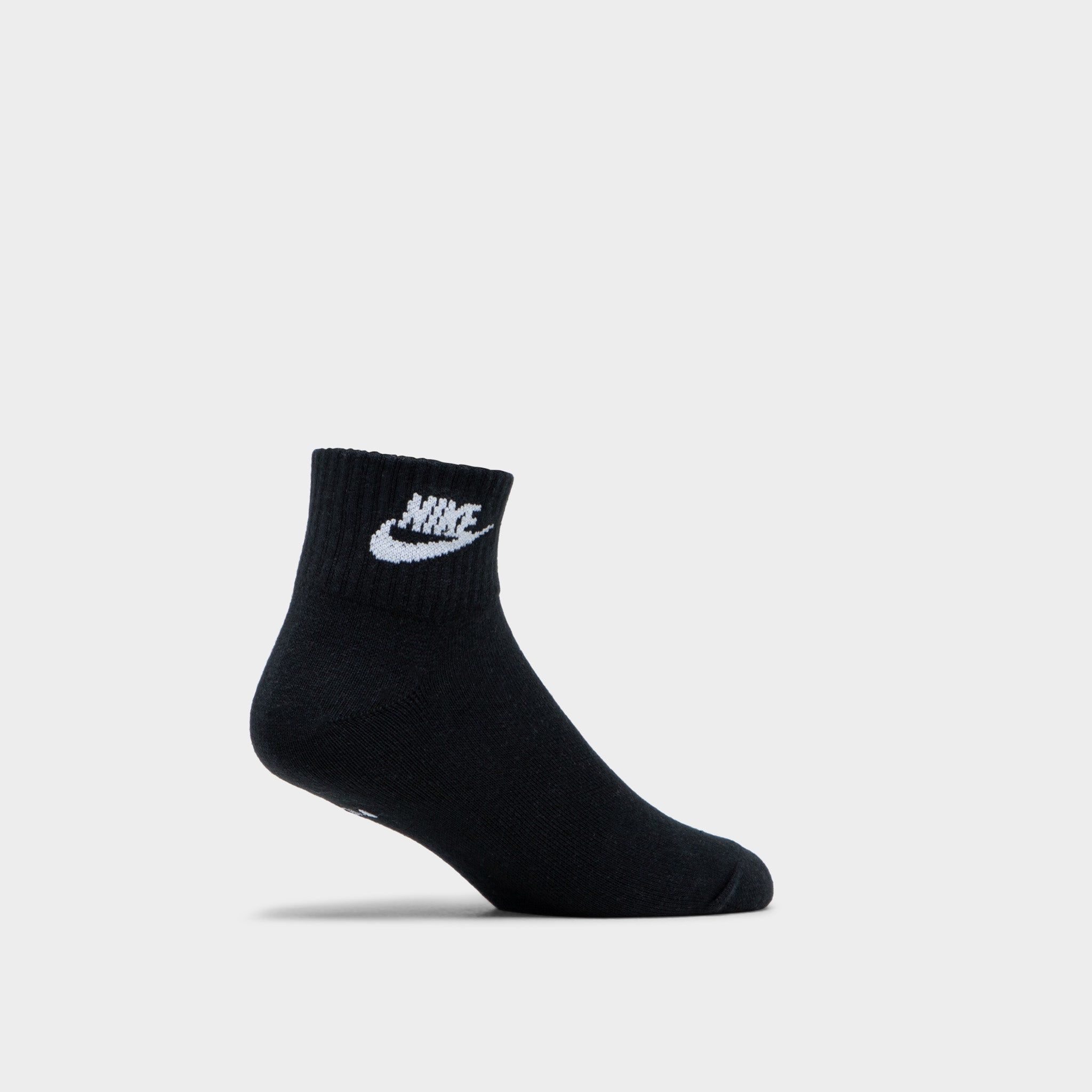 Nike Everyday Essential Socks (3 Pack) Black / White sold by JD Sports product image thumbnail 3
