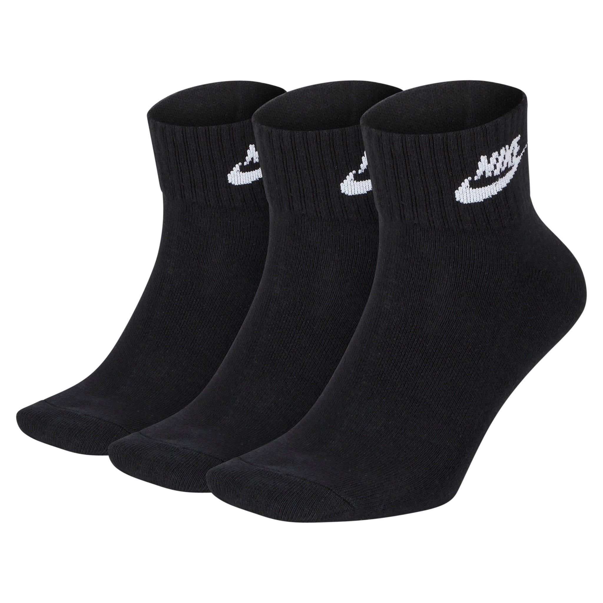 Nike Everyday Essential Socks (3 Pack) Black / White sold by JD Sports