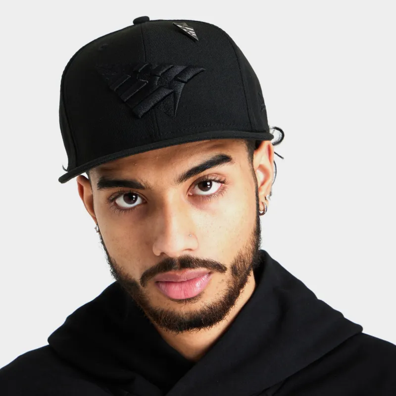 Paper Planes Blackout Crown Old School Snapback / Black sold by JD Sports
