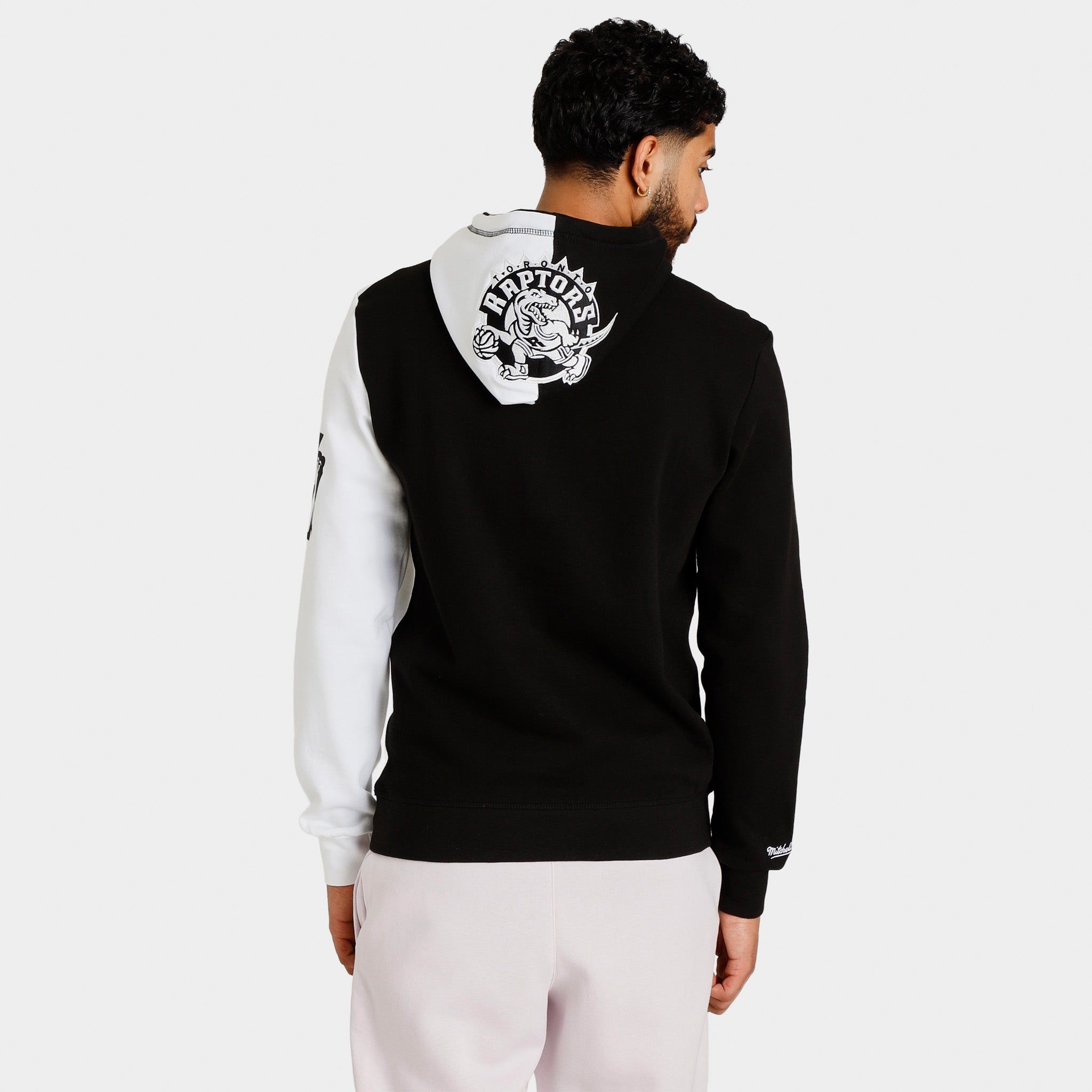 Mitchell & Ness Toronto Raptors Night & Day Pullover Hoodie Black / White sold by JD Sports product image thumbnail 2