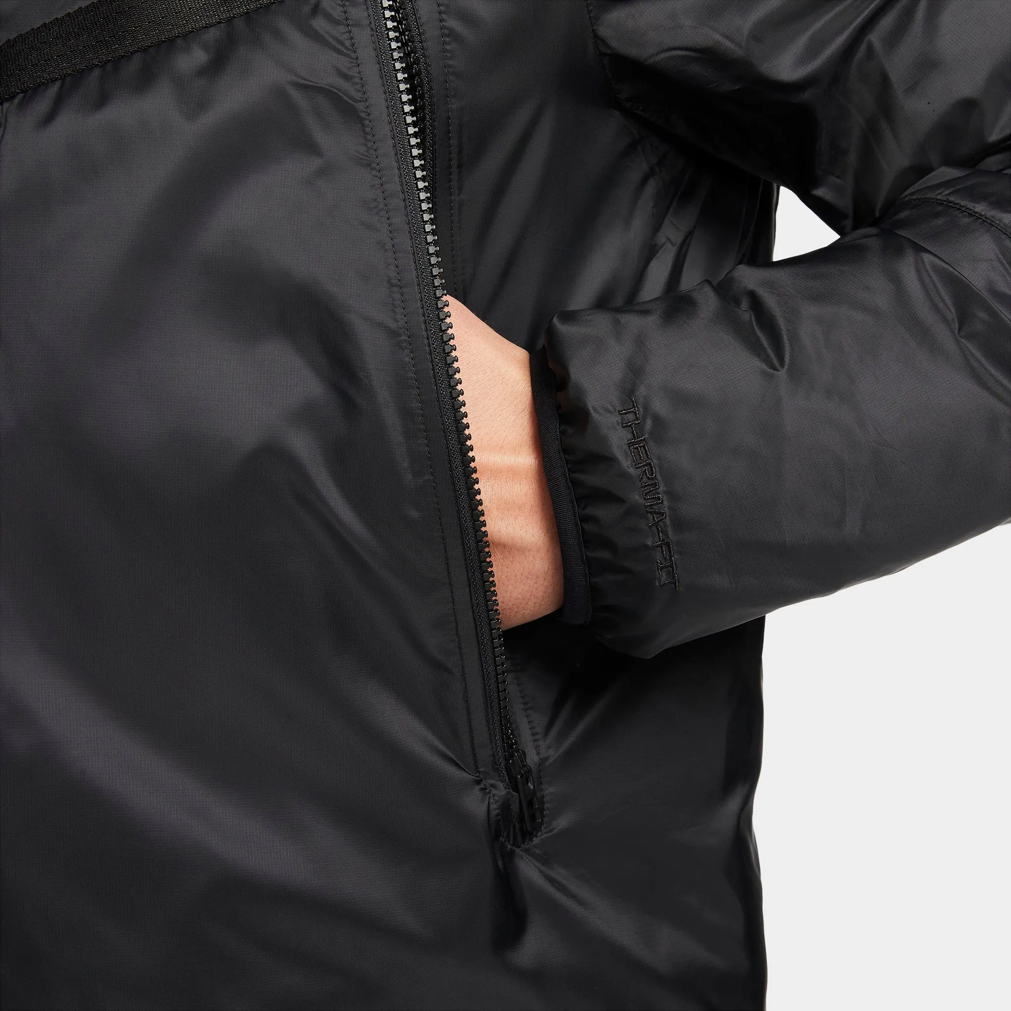 Nike Sportswear Therma-FIT Hooded Jacket Black / Dark Smoke Grey sold by JD Sports product image thumbnail 3