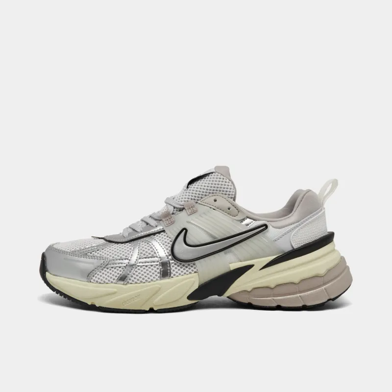 Nike V2K Run Summit White  / Metallic Silver - Pure Platinu sold by JD Sports
