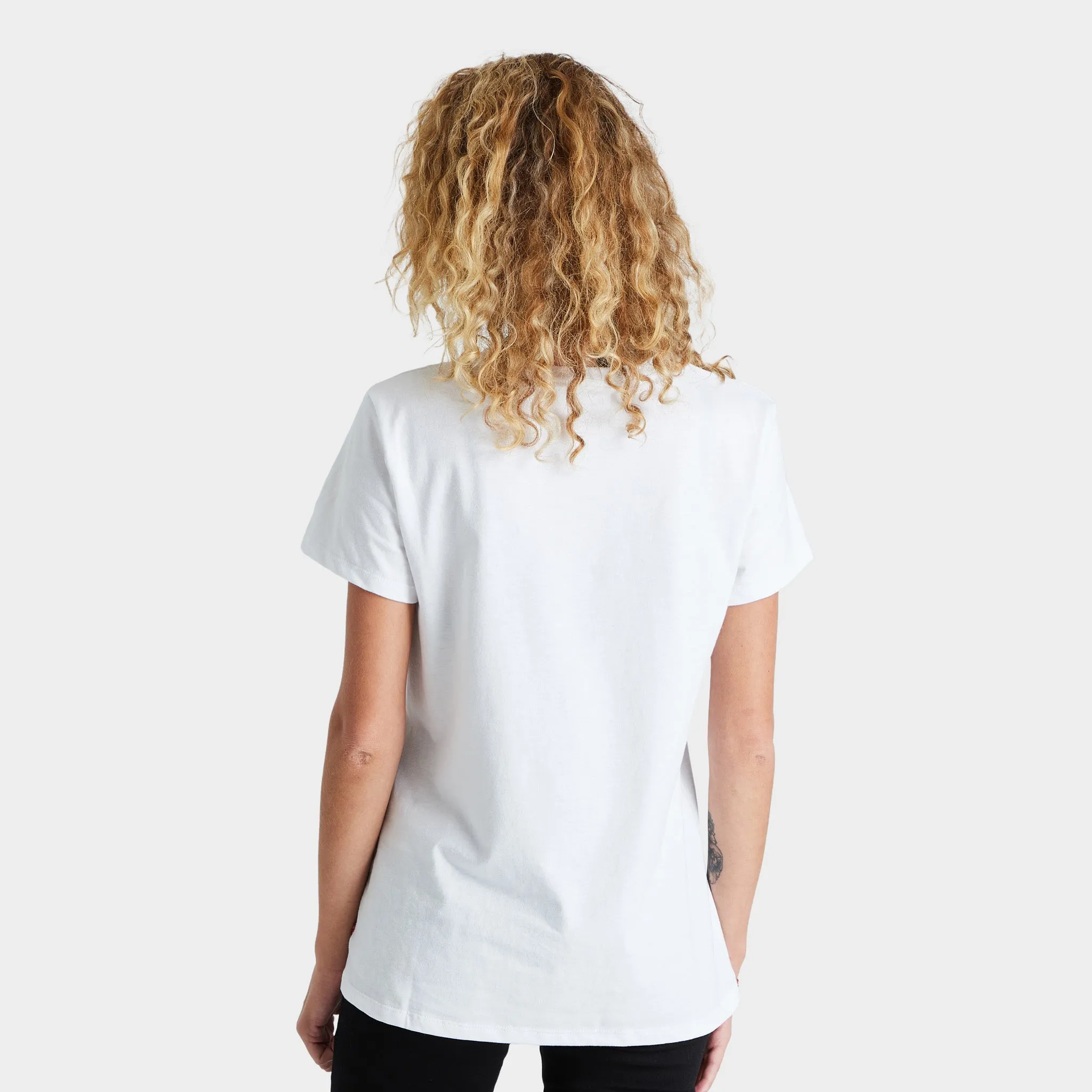 Levi's Women's The Perfect T-shirt / Core Housemark White sold by JD Sports product image thumbnail 4