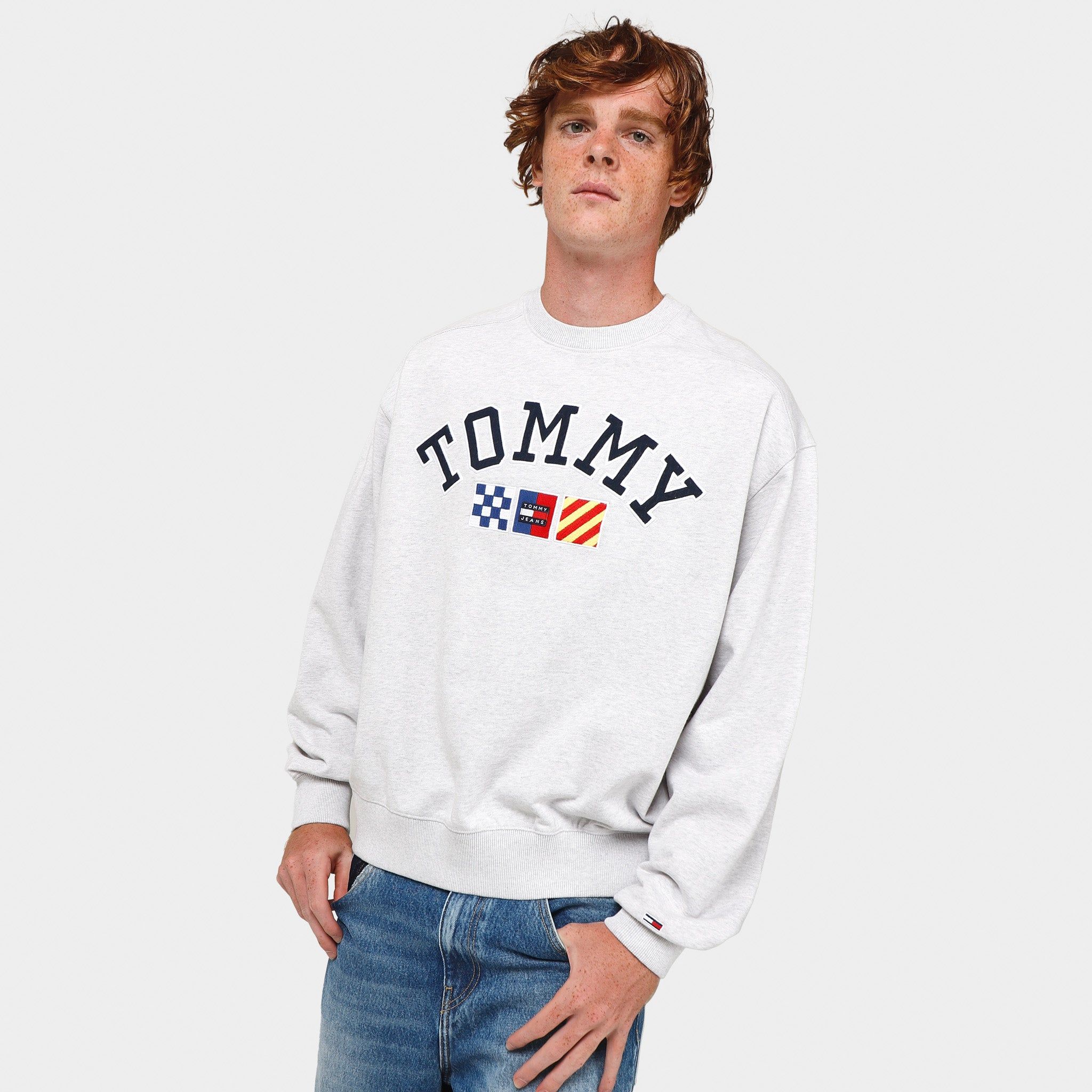 Tommy Jeans Archive Boxy Fit Logo Crewneck / Silver Grey Heather sold by JD Sports