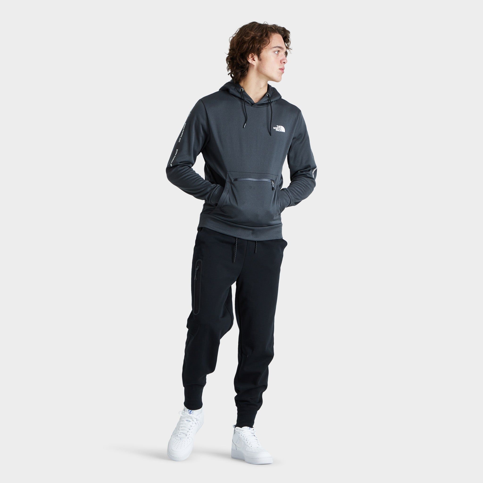 The North Face Ampere Pullover Hoodie / Asphalt Grey sold by JD Sports product image thumbnail 5