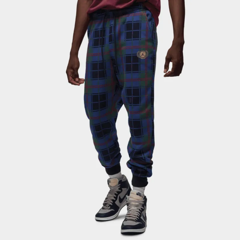 Jordan Essentials Holiday Plaid Fleece Pants Noble Green / Rattan sold by JD Sports